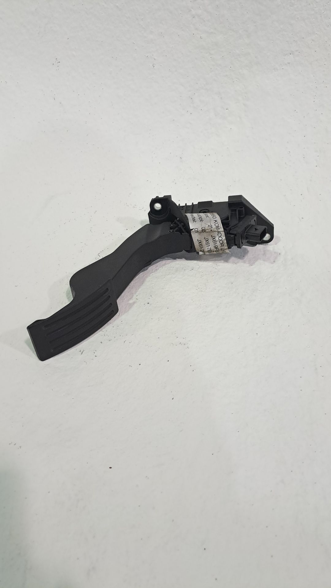 Accelerator Pedal FORD FOCUS