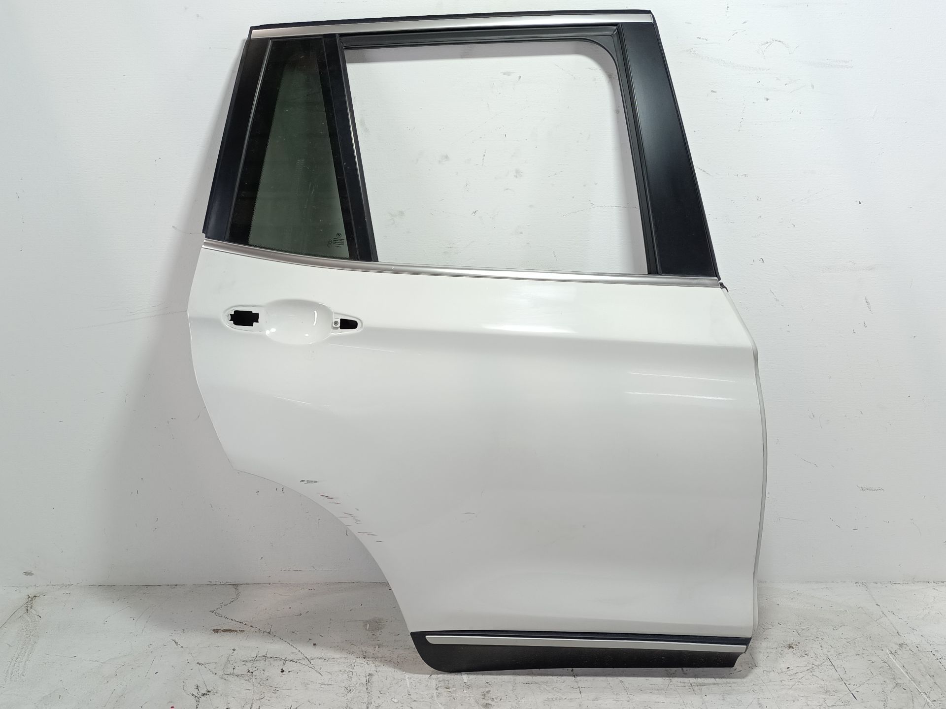 Rear Door Right BMW X3 (E83)