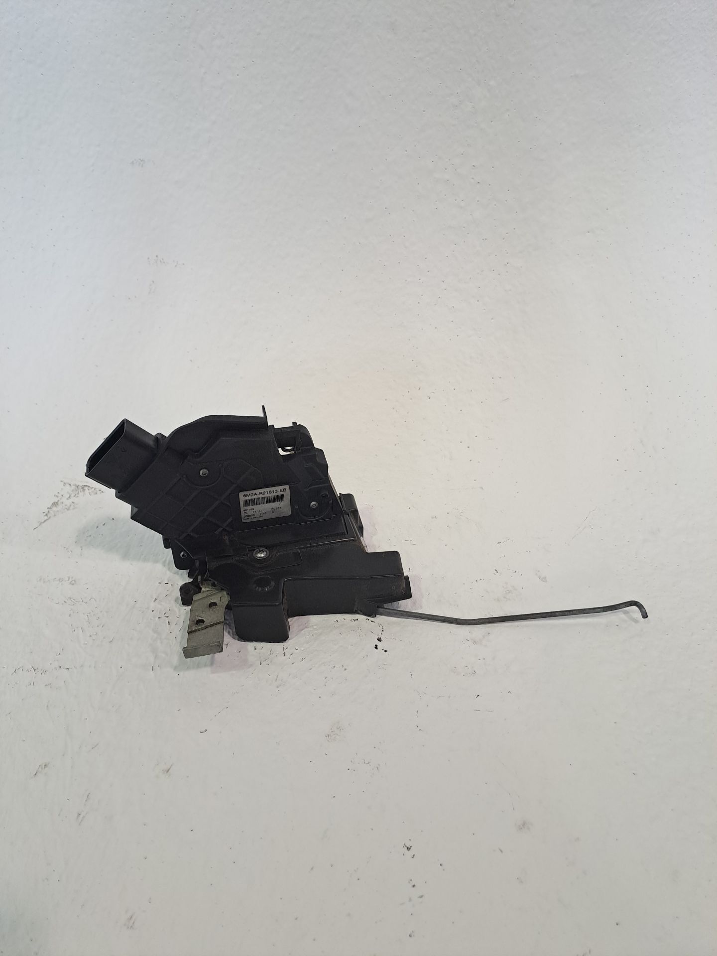 Fechadura da porta dianteira esquerda FORD S-MAX (CA1)