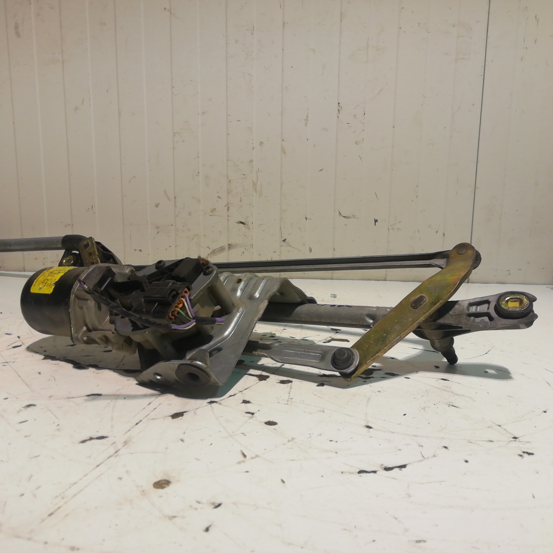 Scheibenwischermotor vorne RENAULT SCENIC II