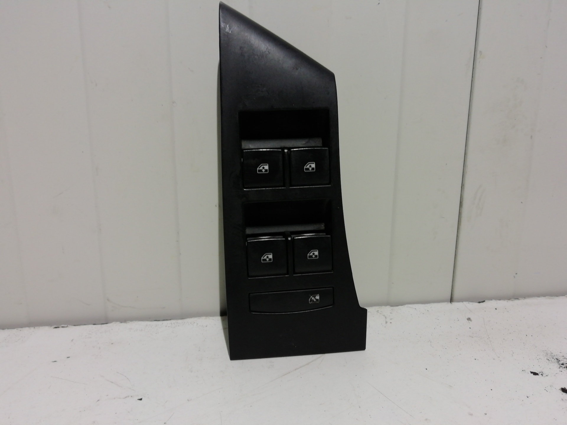 Front Left Window Switch OPEL ASTRA J SPORTS TOURER
