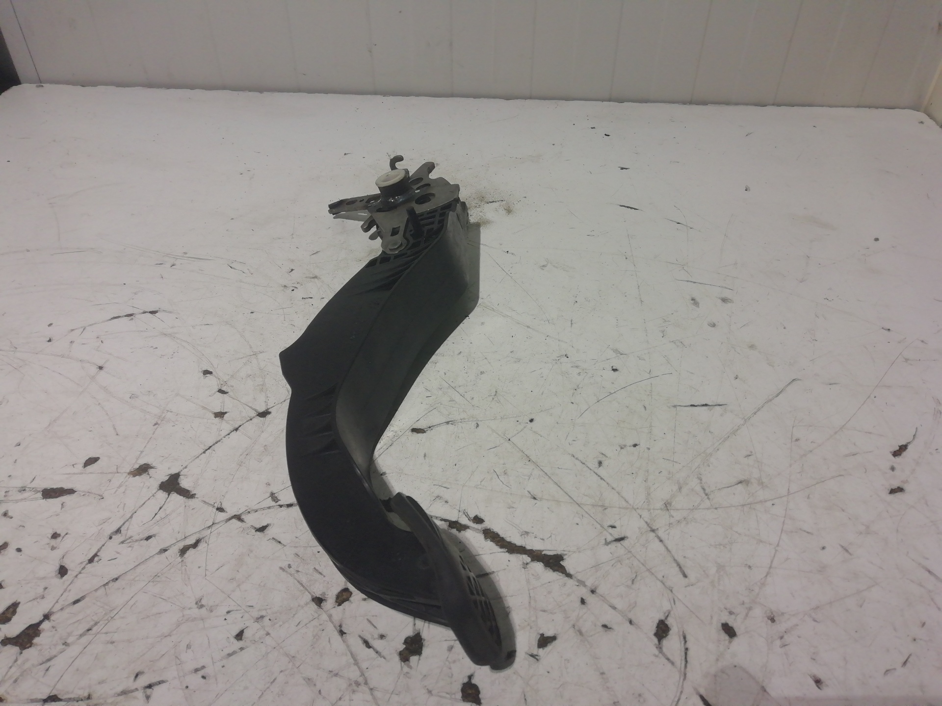 PEDAL EMBRAGUE OPEL ASTRA J SPORTS TOURER