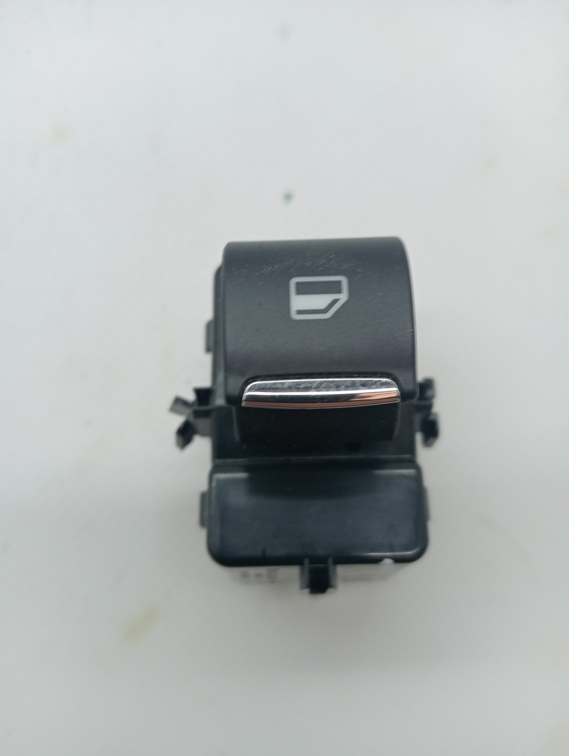 Commande lève-vitre arrière gauche FORD MONDEO TURN.