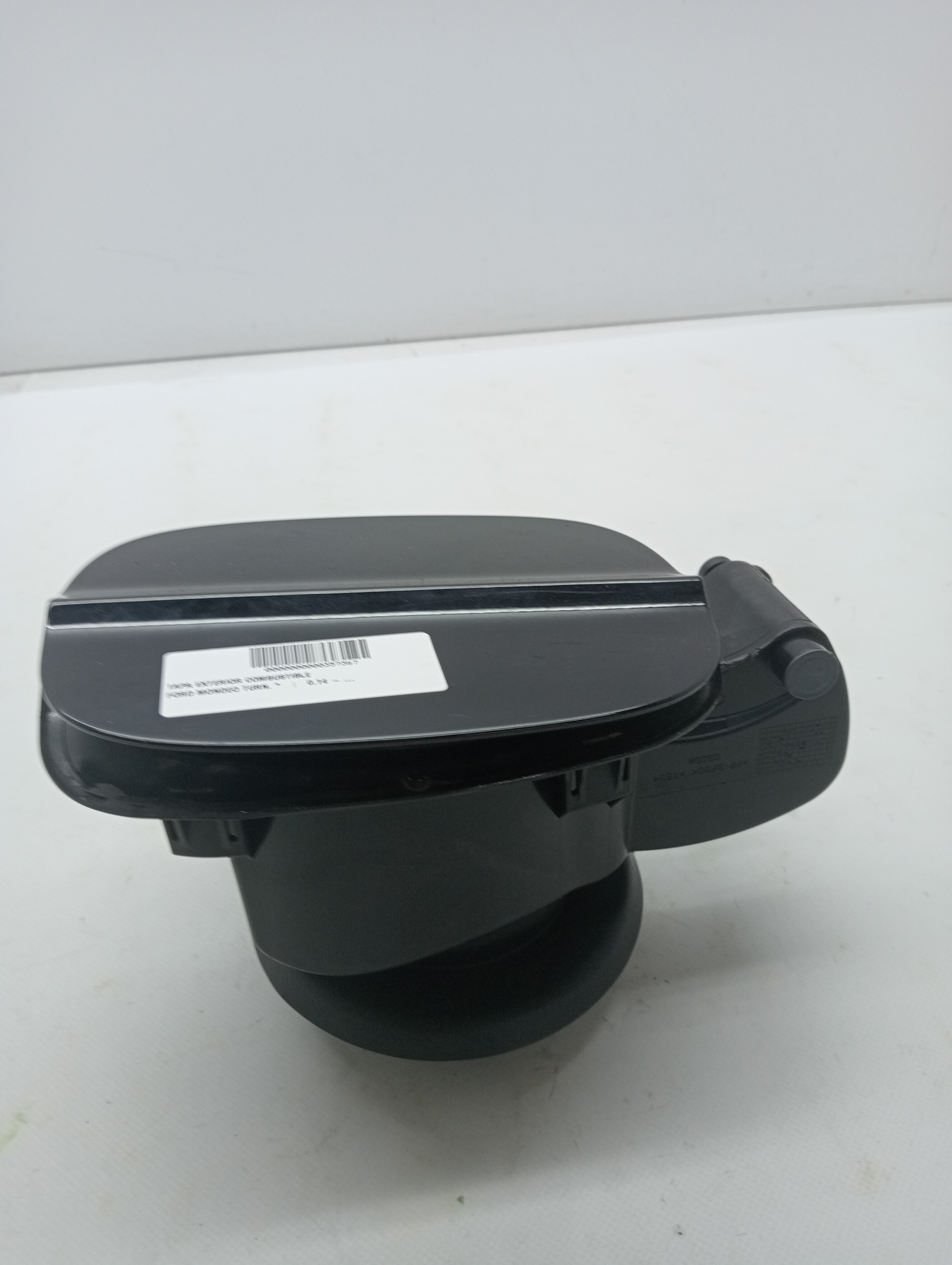 Trappe carburant extérieure FORD MONDEO TURN.