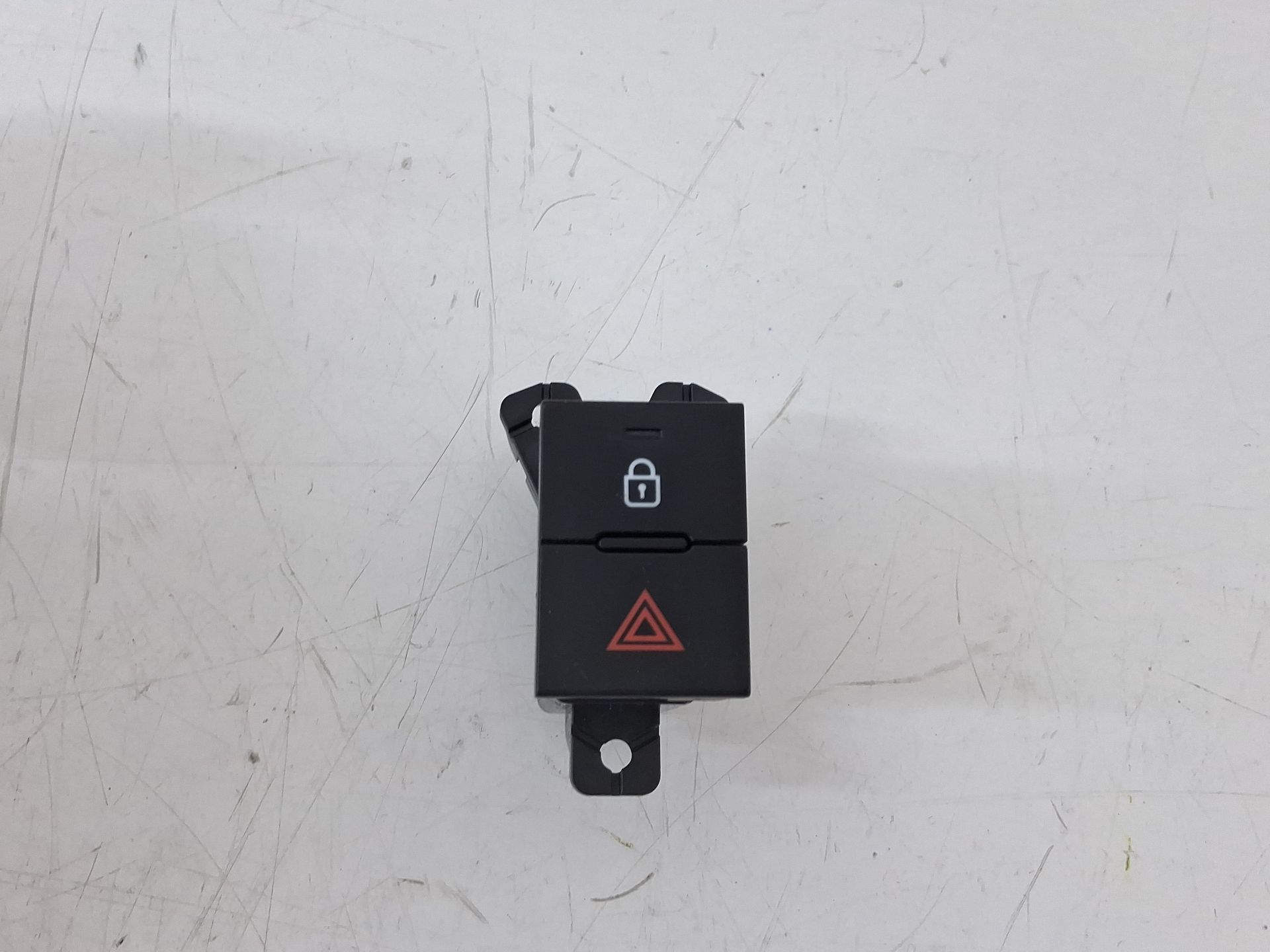 WARNING HYUNDAI I20 ACTIVE