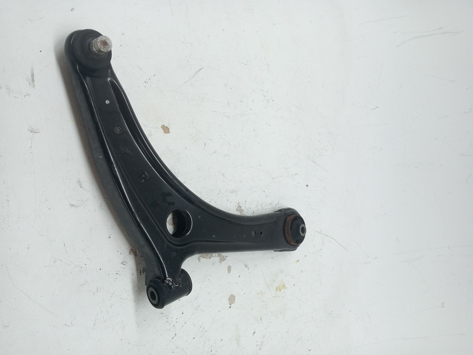 Front Right Lower Control Arm MITSUBISHI ASX