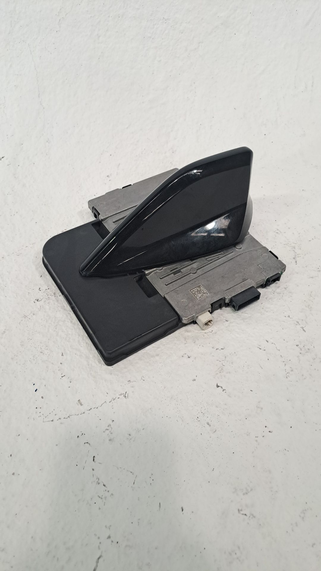 Antenne PEUGEOT 208 (P2)