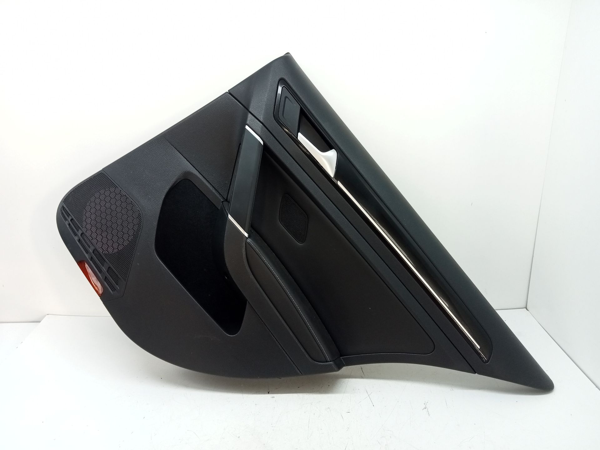 Rear Right Door Trim Panel VOLKSWAGEN GOLF VII LIM.