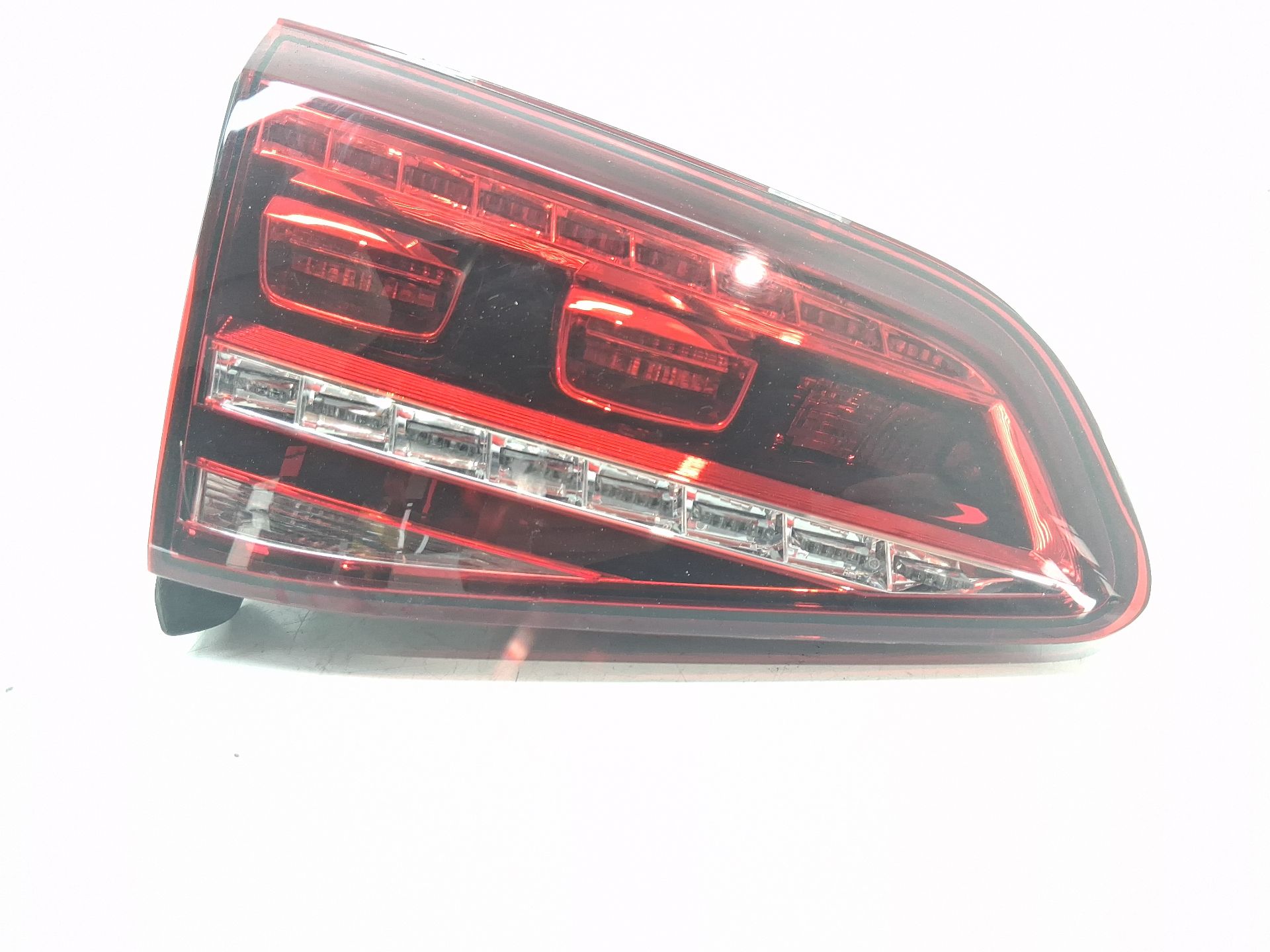Rear Light Left Inner VOLKSWAGEN GOLF VII LIM.
