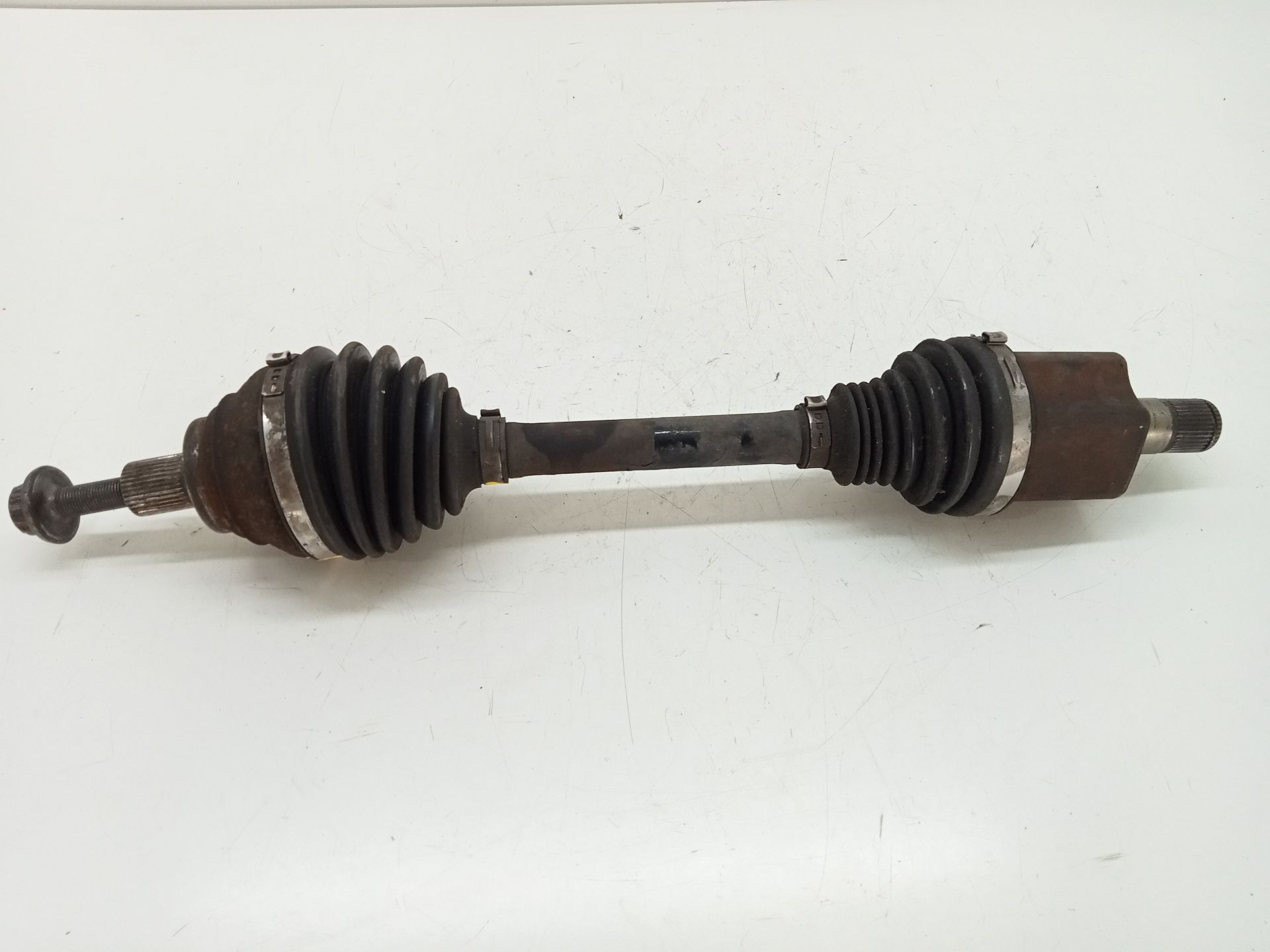 Front left driveshaft VOLKSWAGEN GOLF VII LIM.