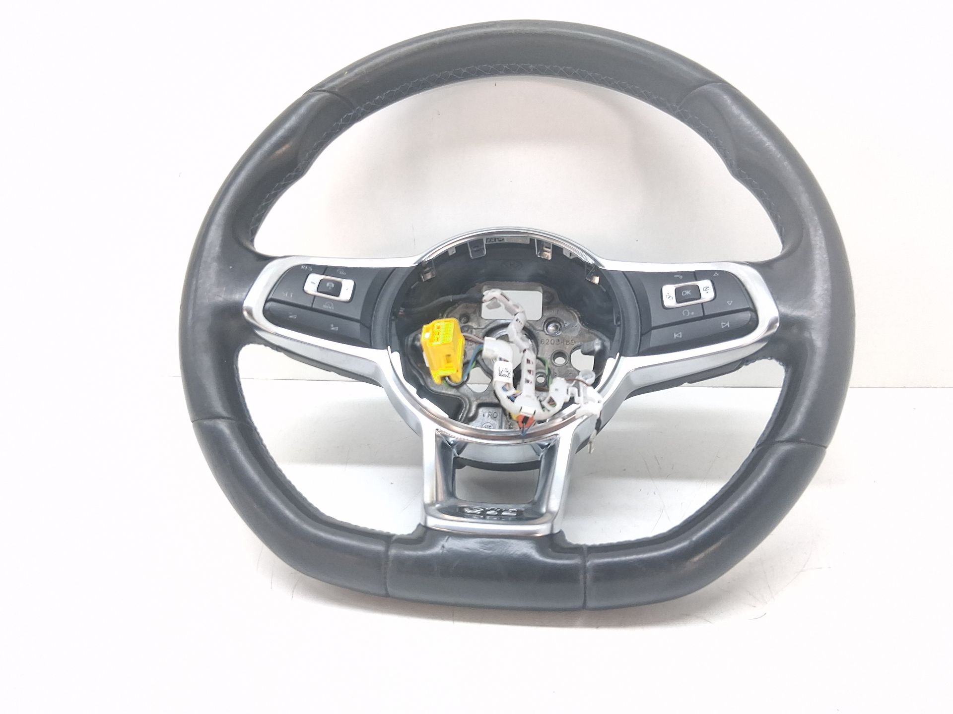 Volant VOLKSWAGEN GOLF VII LIM.