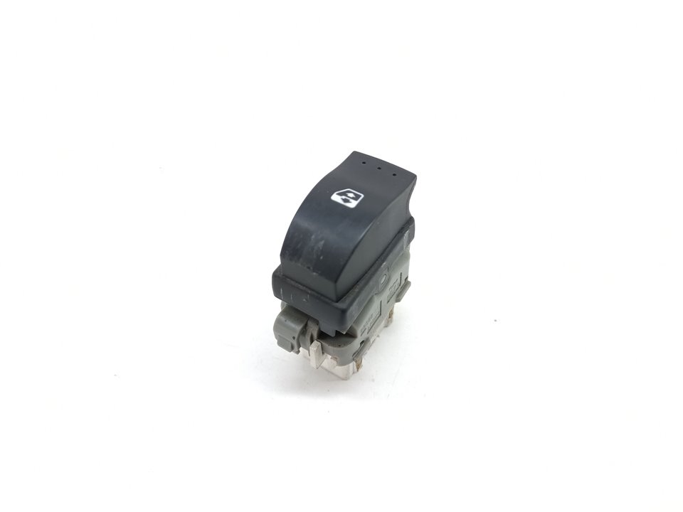 Commande lève-vitre avant droit RENAULT MEGANE II BERLINA 5P