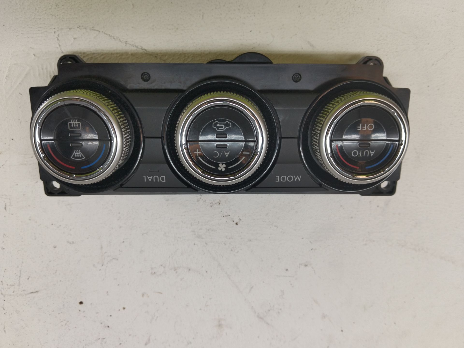 MANDO CLIMATIZADOR SUBARU XV