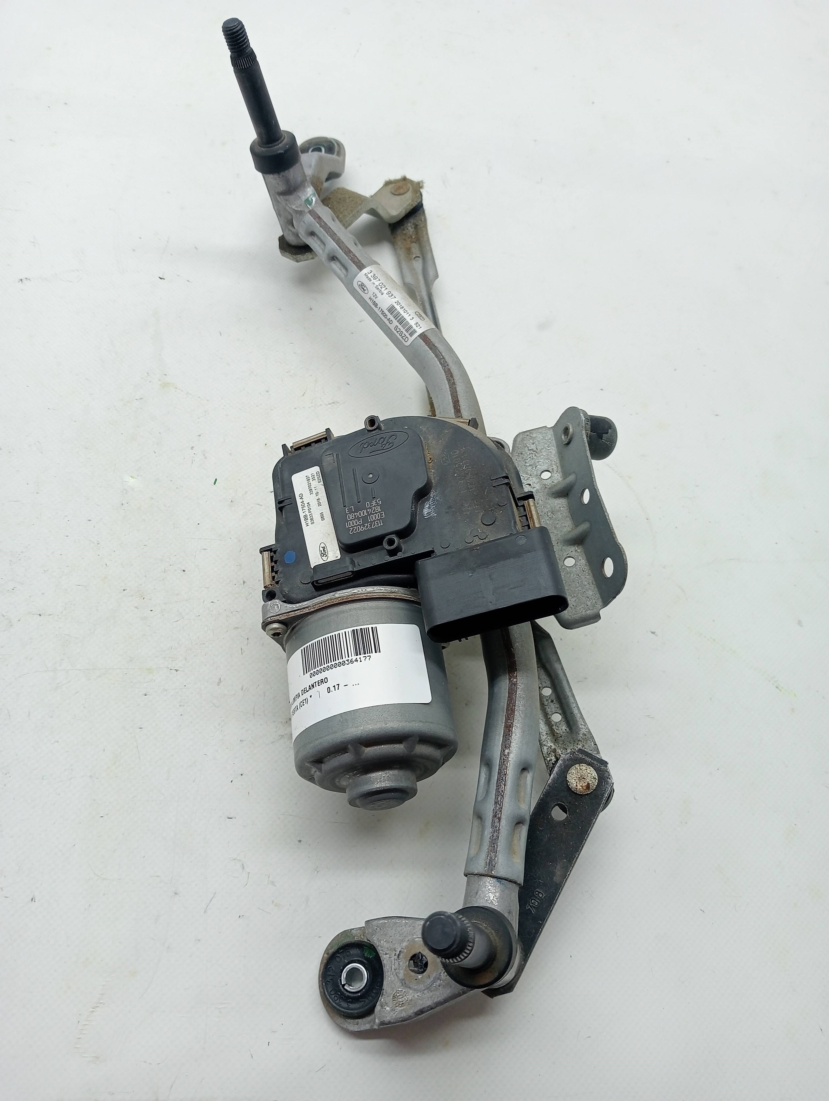 Scheibenwischermotor vorne FORD FIESTA (CE1)