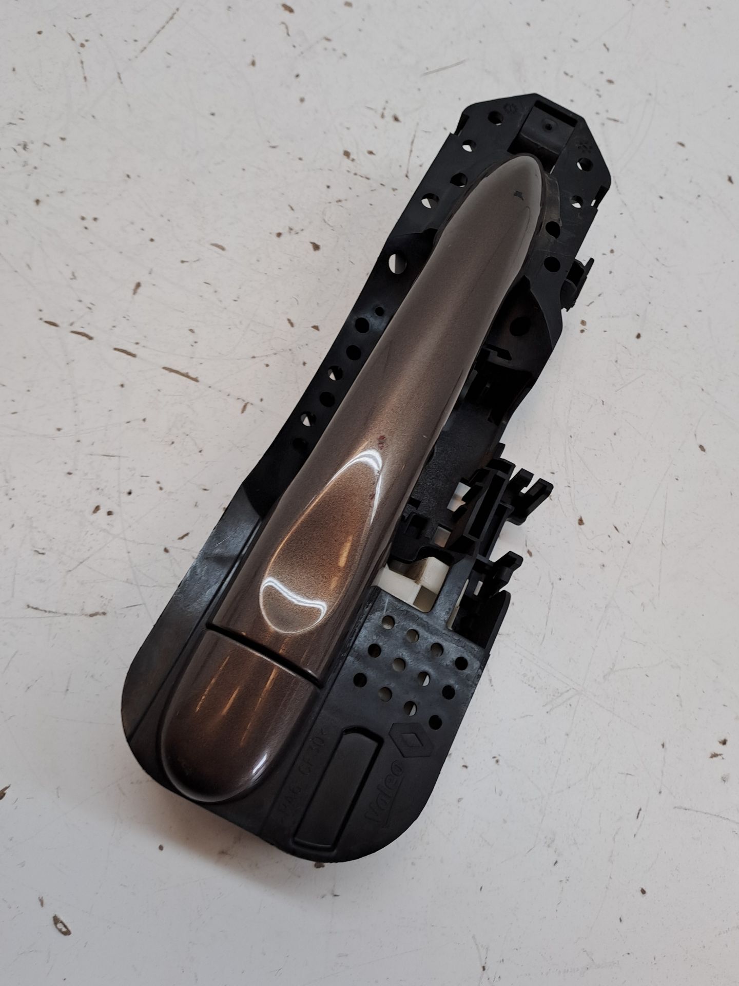 Poignée extérieure arrière droite RENAULT SCENIC III