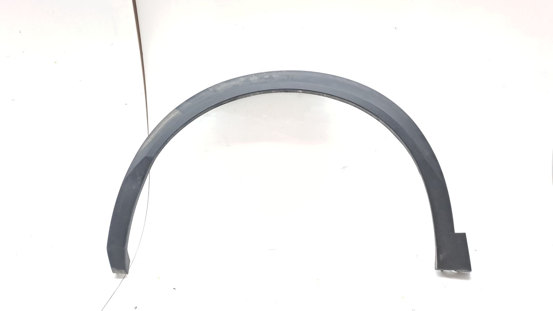 Front Left Side Skirt PEUGEOT 2008 (P1)