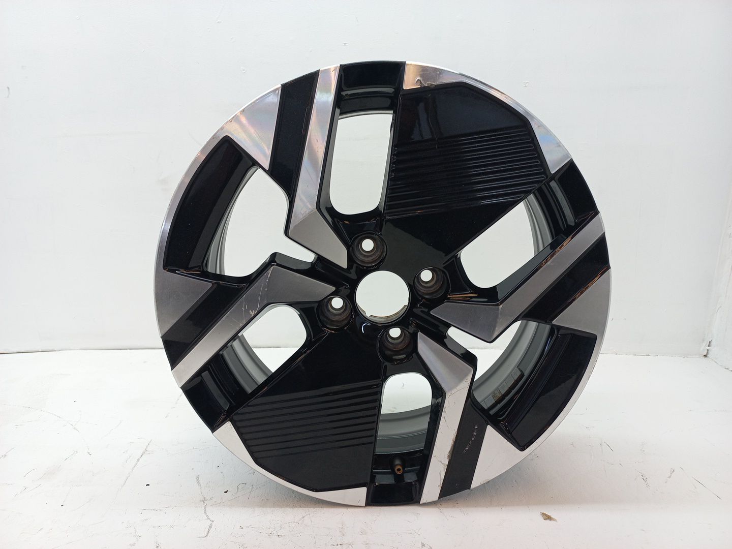Wheel Rim PEUGEOT 2008 (P1)