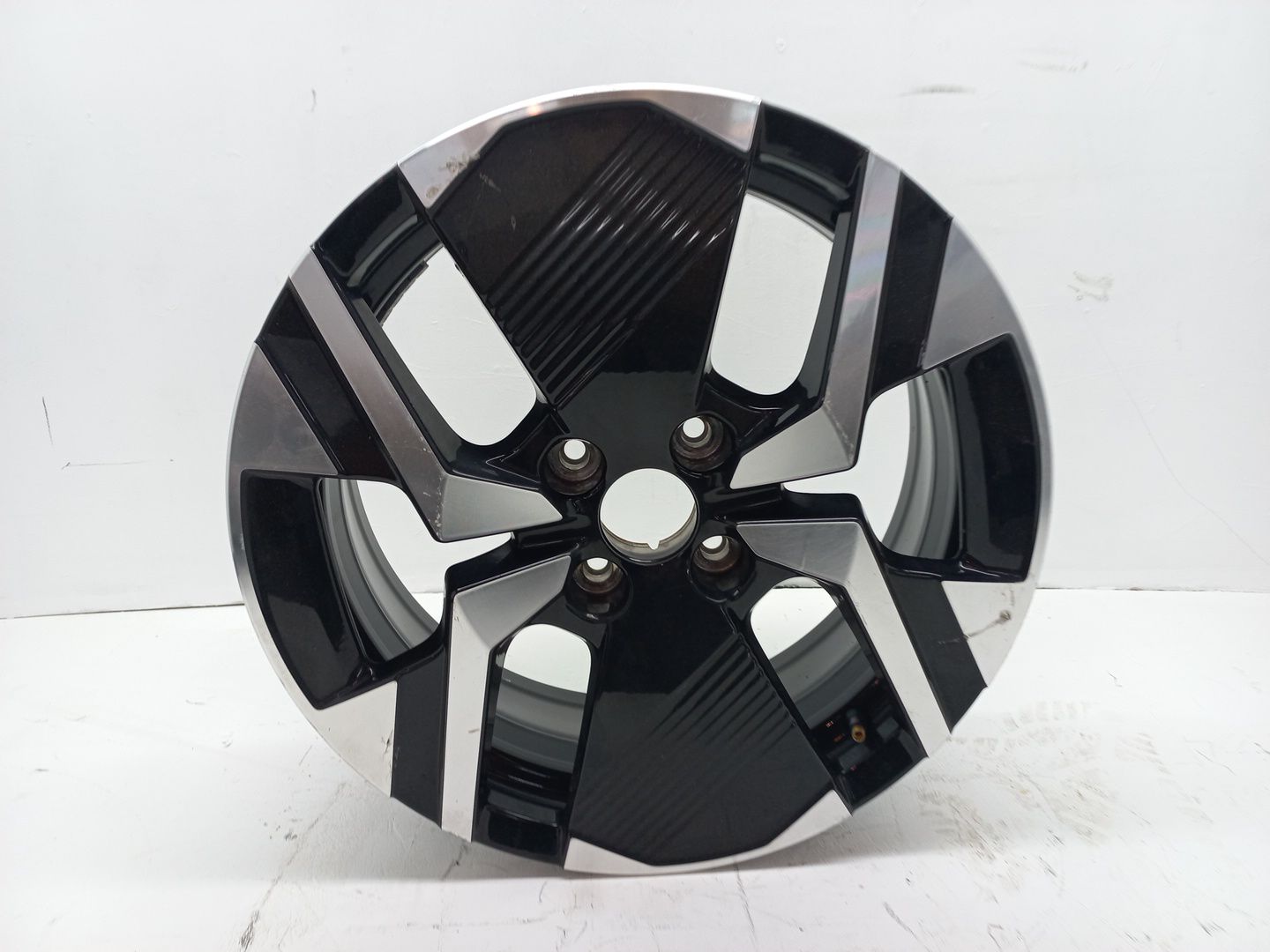 Wheel Rim PEUGEOT 2008 (P1)