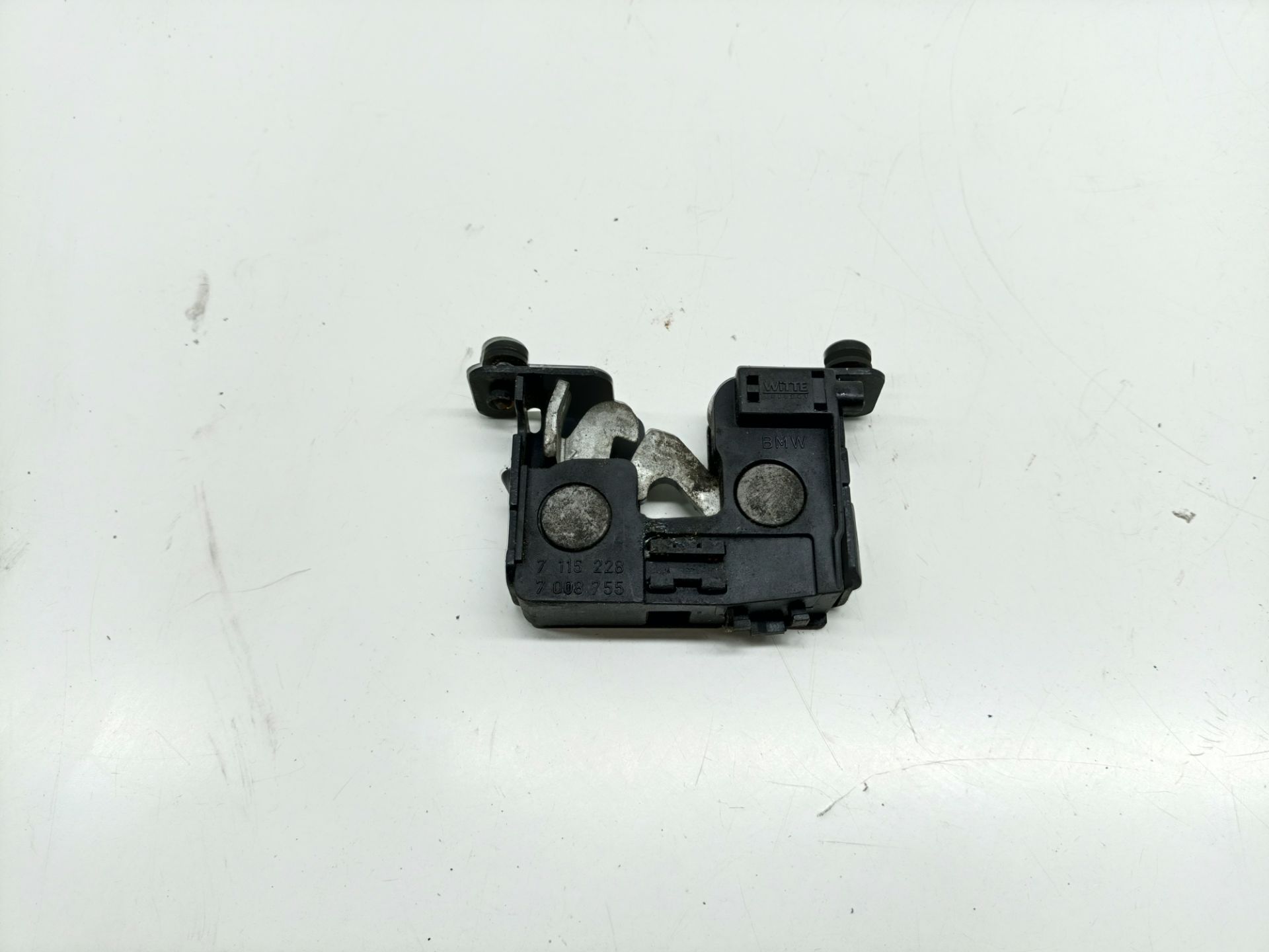 Bonnet lock BMW SERIE 5 BERLINA (E60)