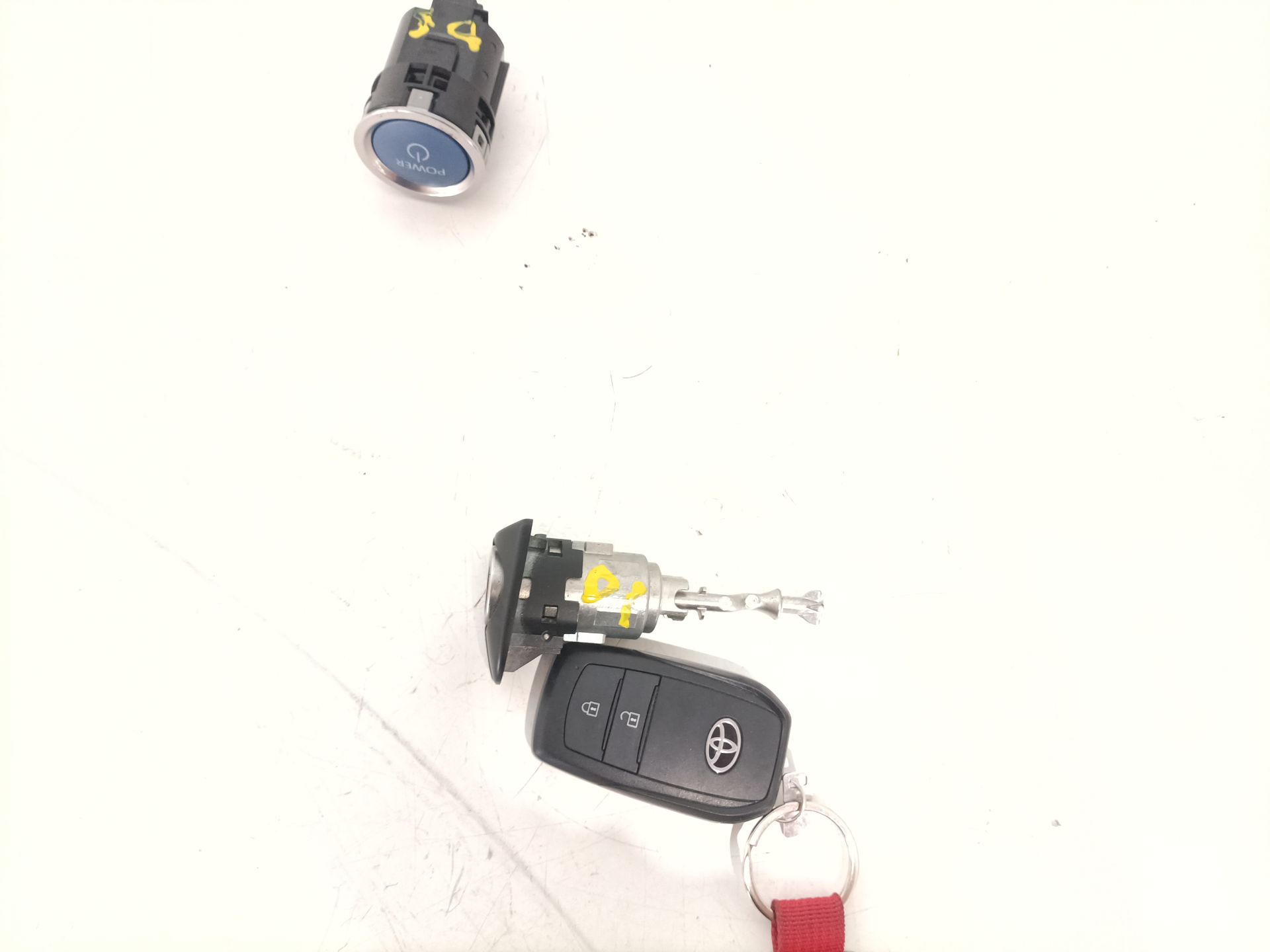 Ignition switch TOYOTA YARIS