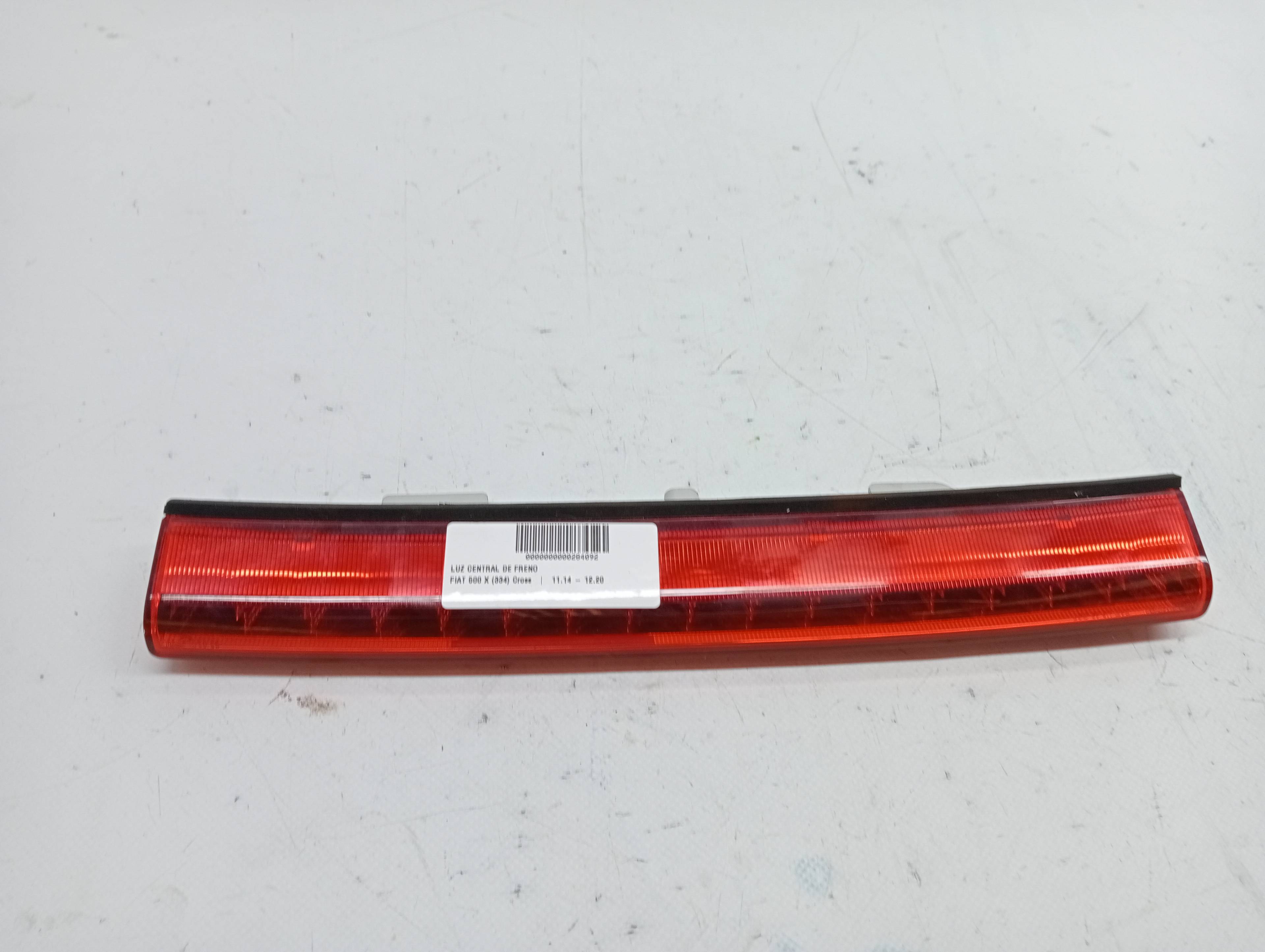 LUZ CENTRAL DE FRENO FIAT 500 X (334)