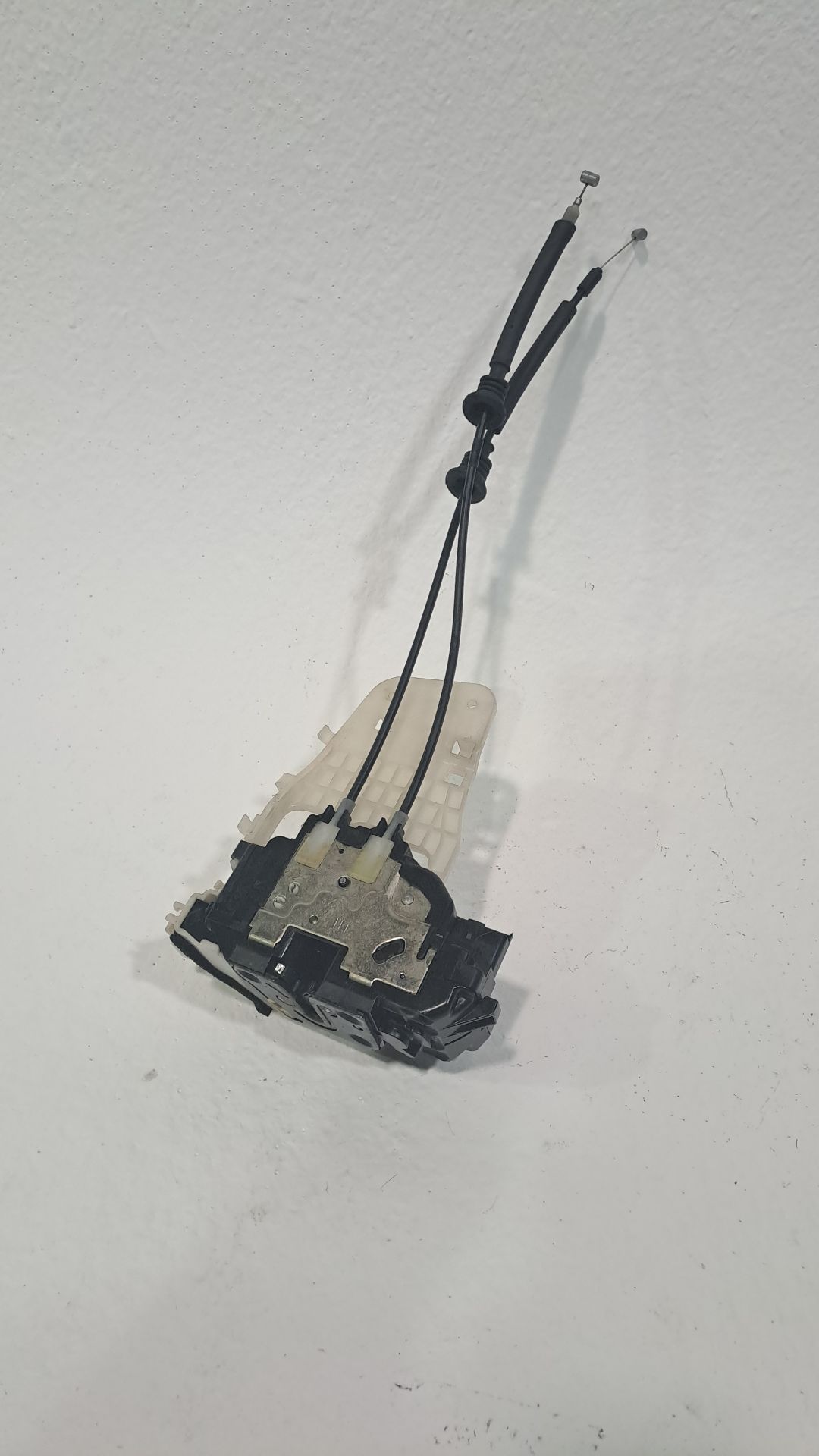 Front left door lock HYUNDAI I30 (FD)