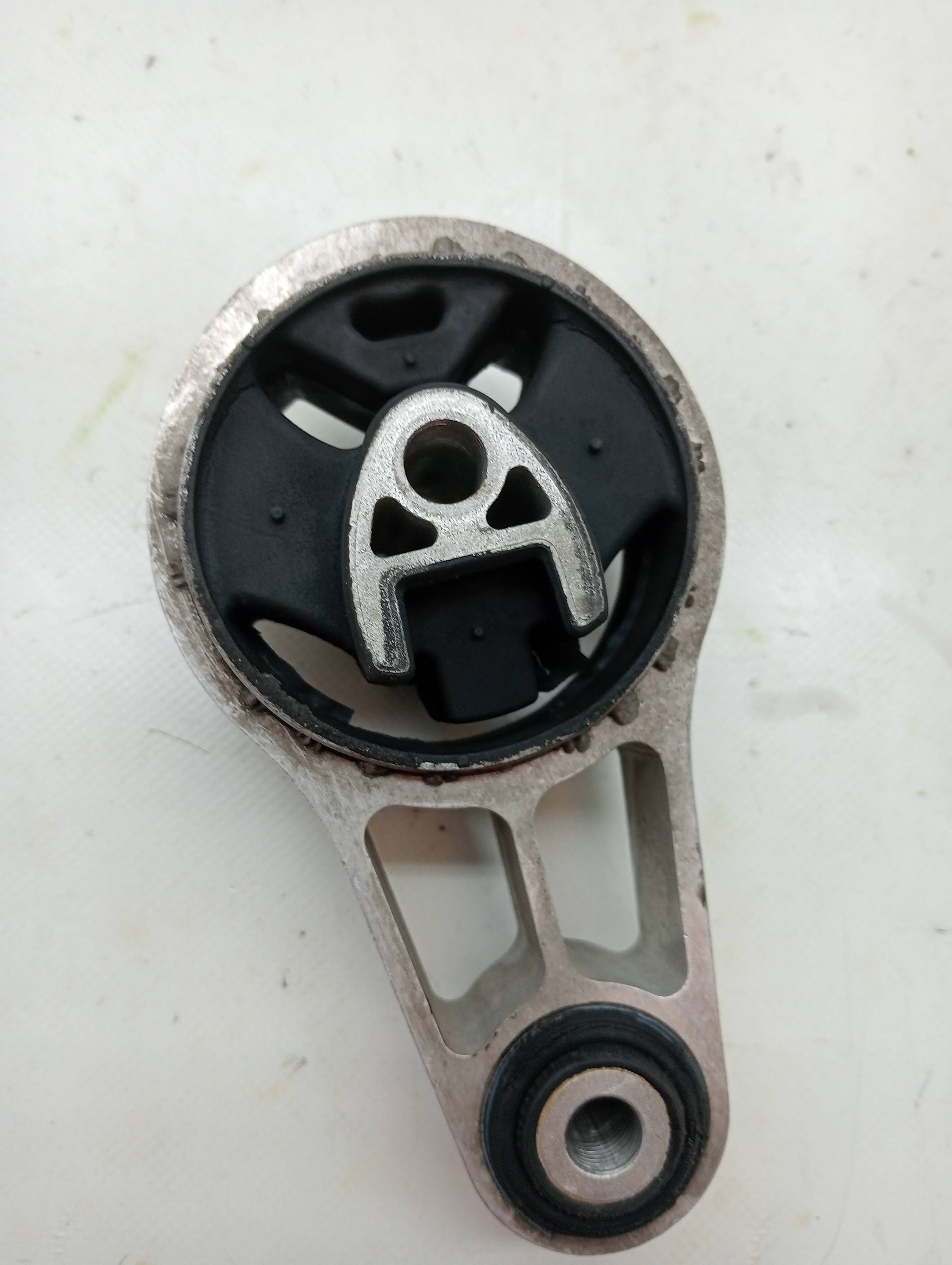 SOPORTE MOTOR MINI CLUBMAN (R55)