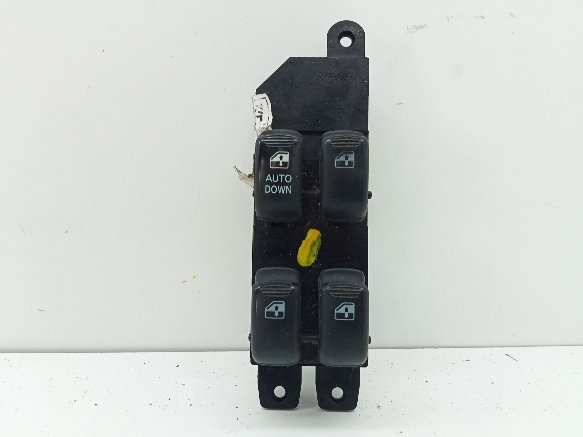 Front Left Window Switch HYUNDAI SANTA FE (SM)