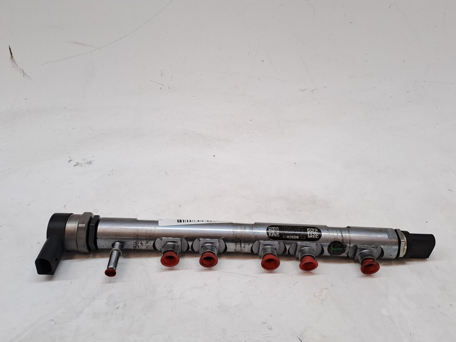 Fuel Rail BMW X3 (E83)