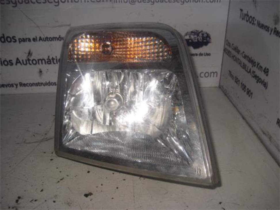 FARO DERECHO FORD TRANSIT CONNECT (TC7)