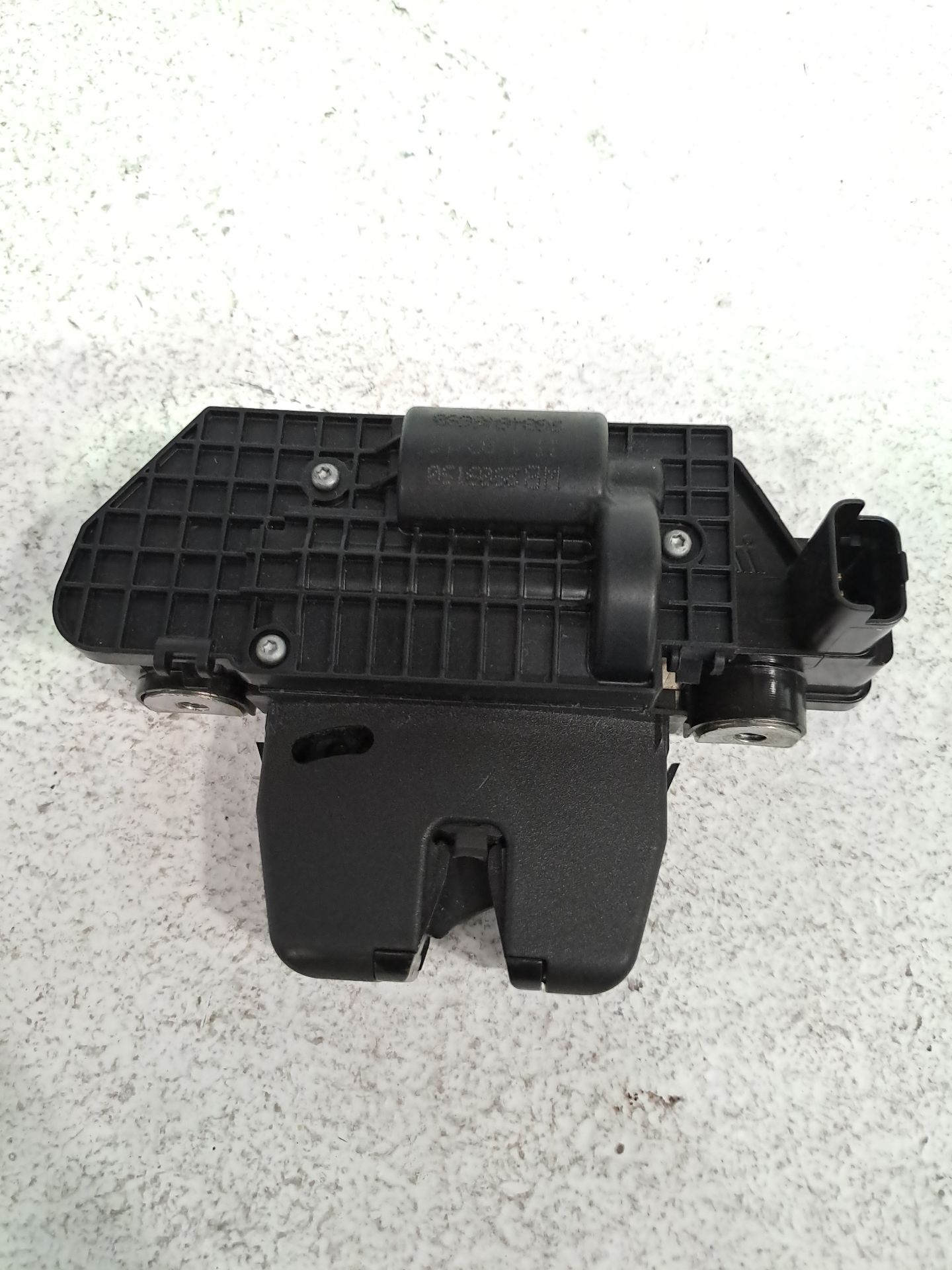 Serrure de coffre/hayon PEUGEOT 3008