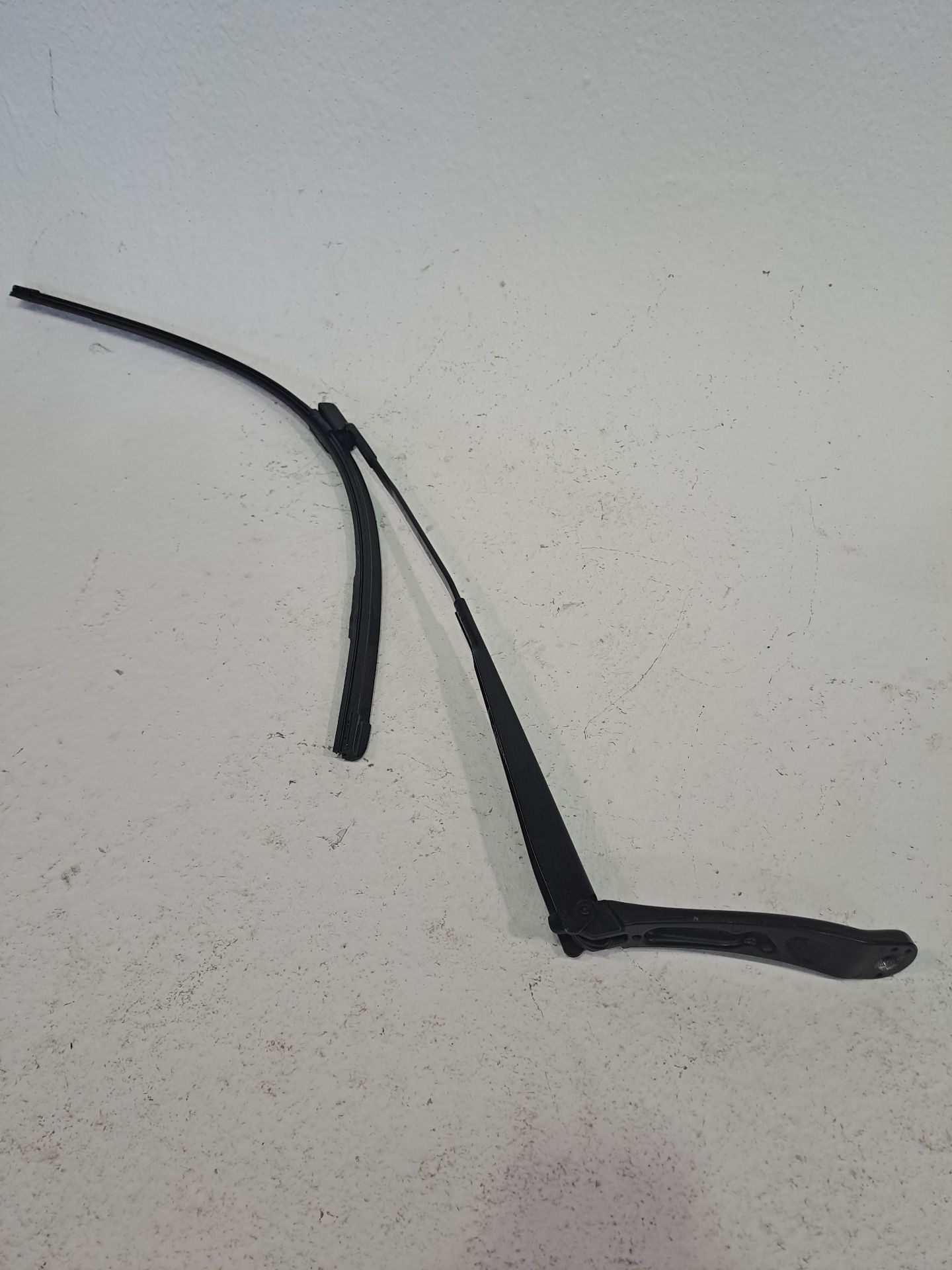 Front Left Wiper Arm CITROEN C4 CACTUS