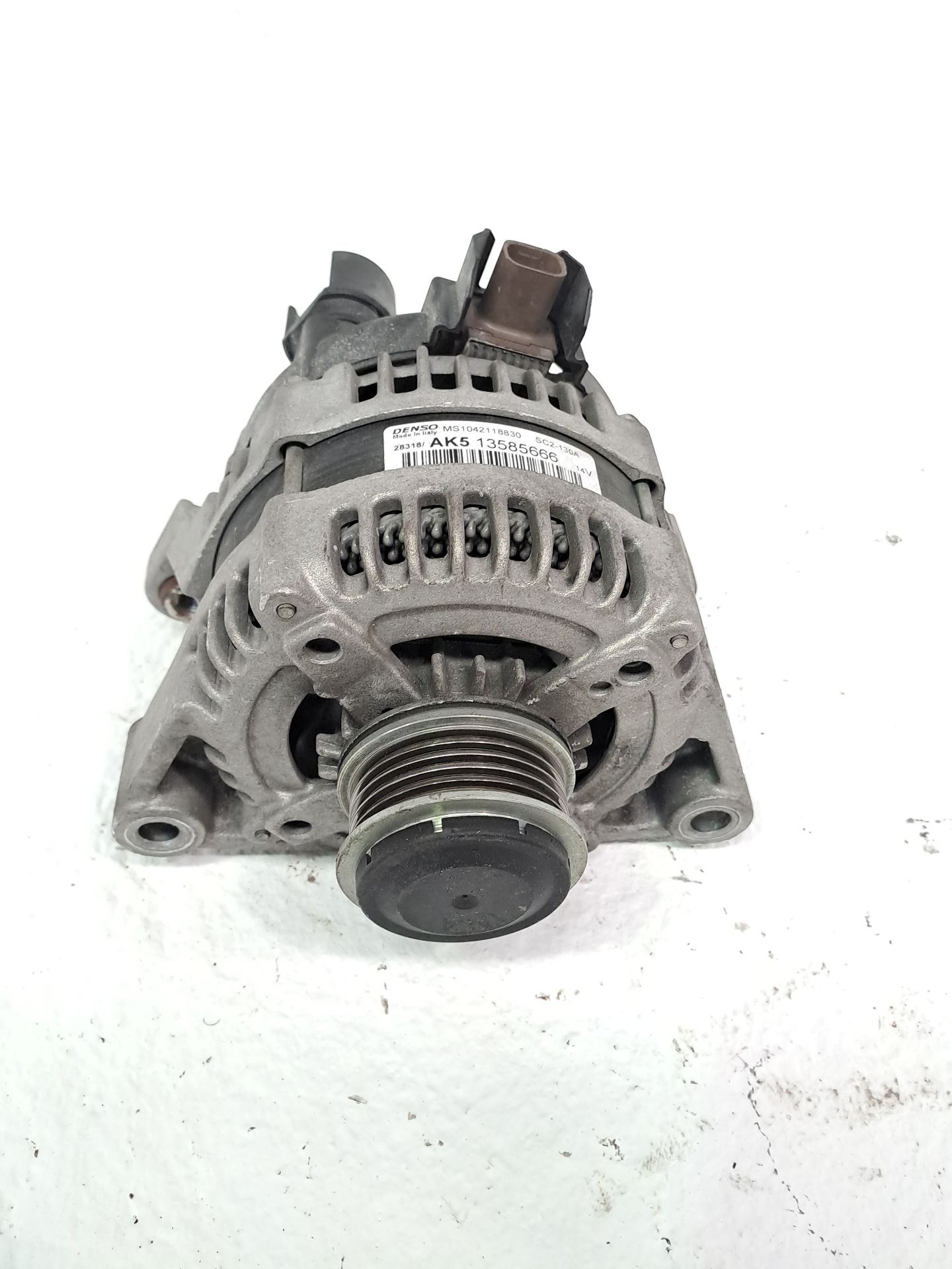 Lichtmaschine OPEL CORSA E