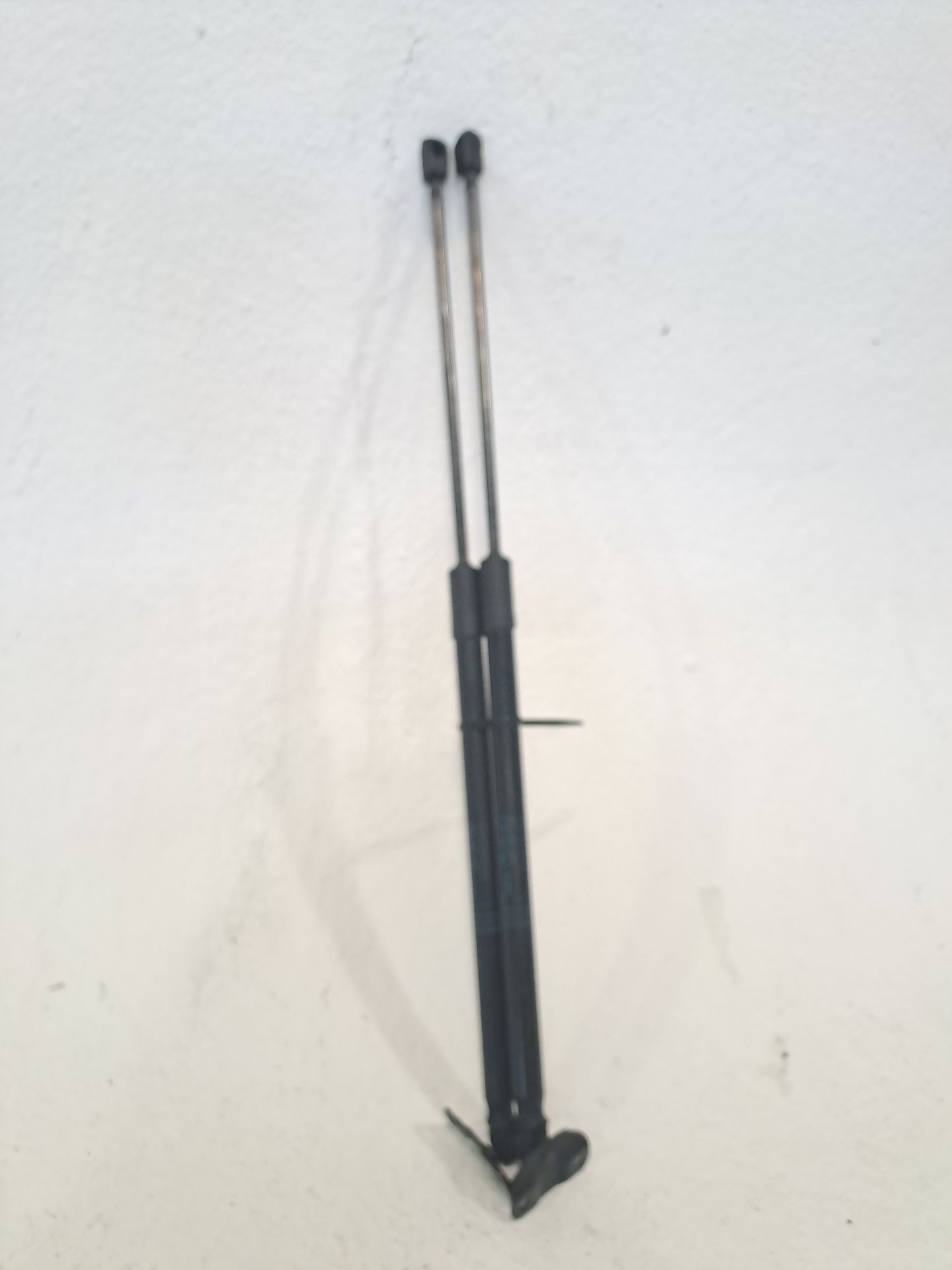 Ammortizzatori bagagliaio / portellone OPEL CORSA E