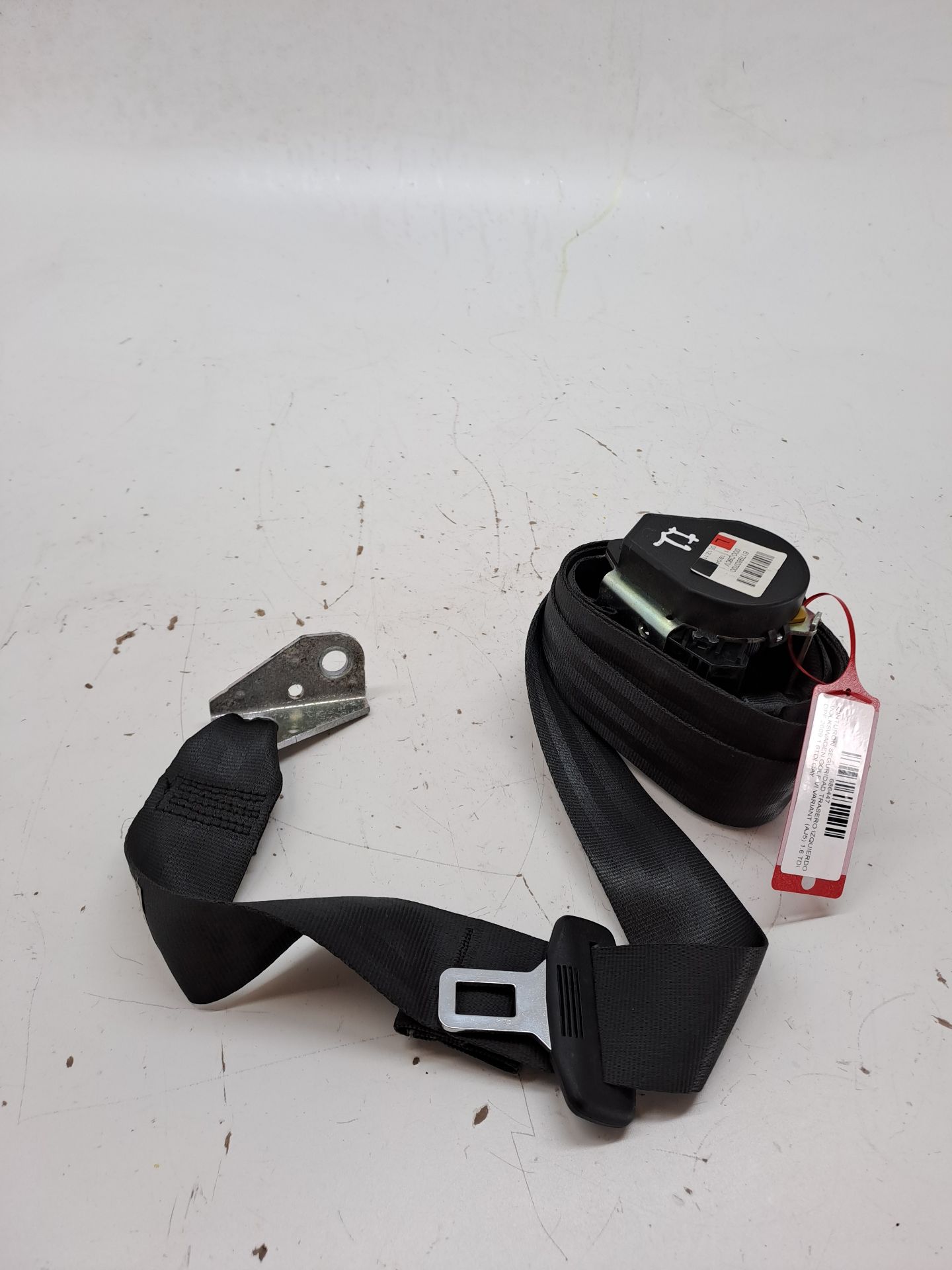 Cinto de segurança traseiro esquerdo VOLKSWAGEN GOLF VI VARIANT (AJ5)