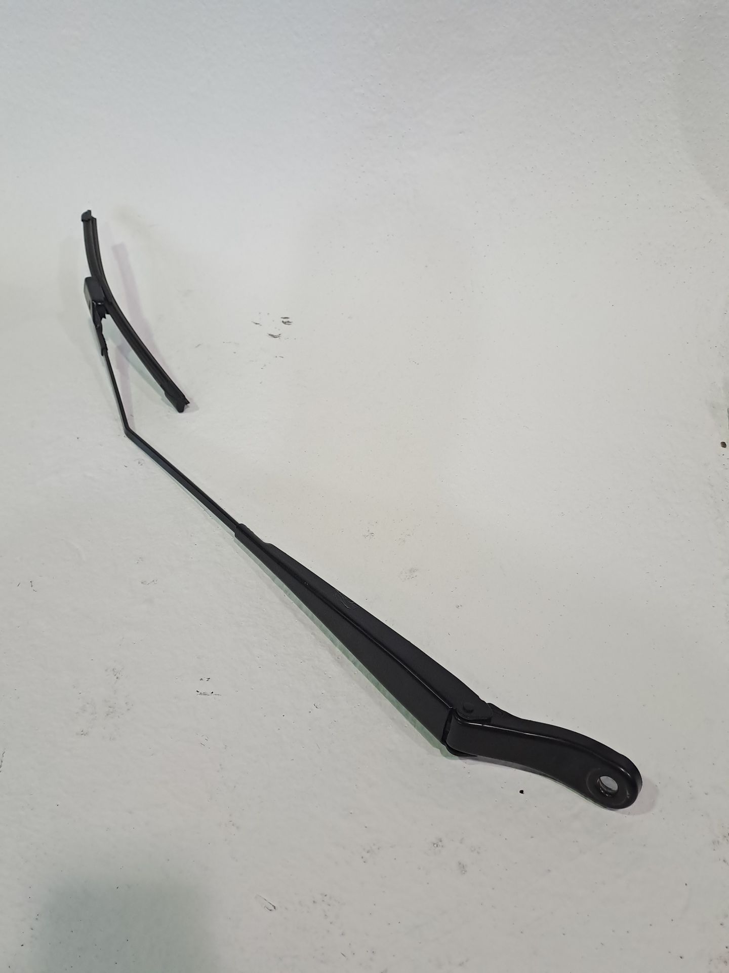 BRAZO LIMPIA DELANTERO DERECHO CITROEN C3