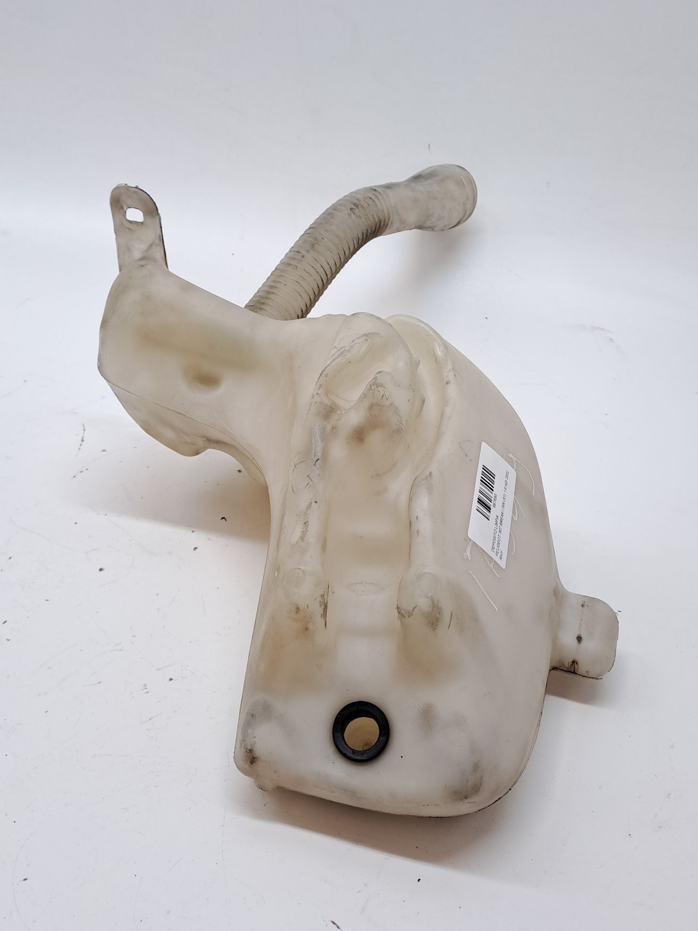 Washer fluid reservoir PEUGEOT 307 BREAK / SW (S1)