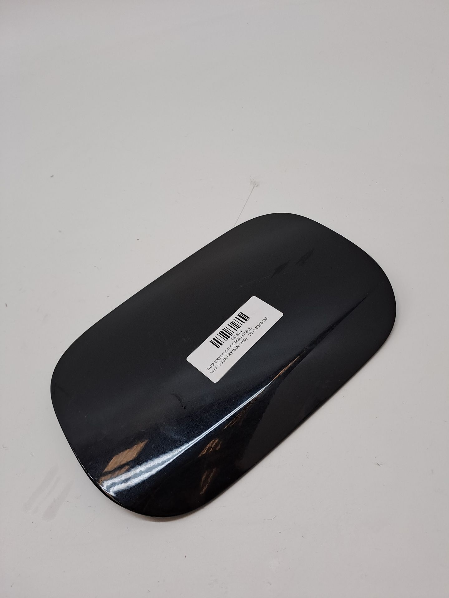 Fuel filler flap MINI COUNTRYMAN (F60)