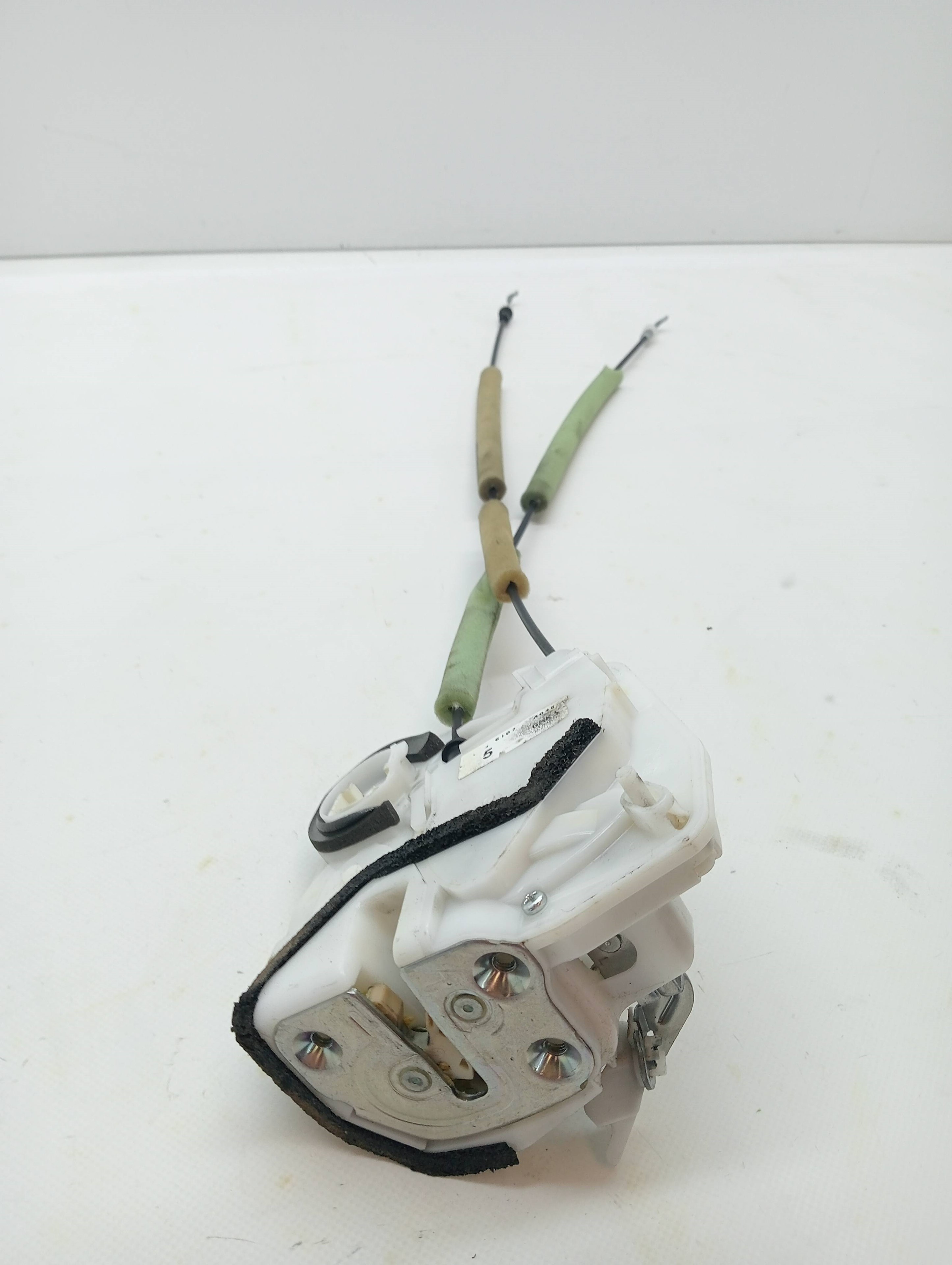 Fechadura da porta traseira esquerda MAZDA 6 KOMBI ()(.2012->)