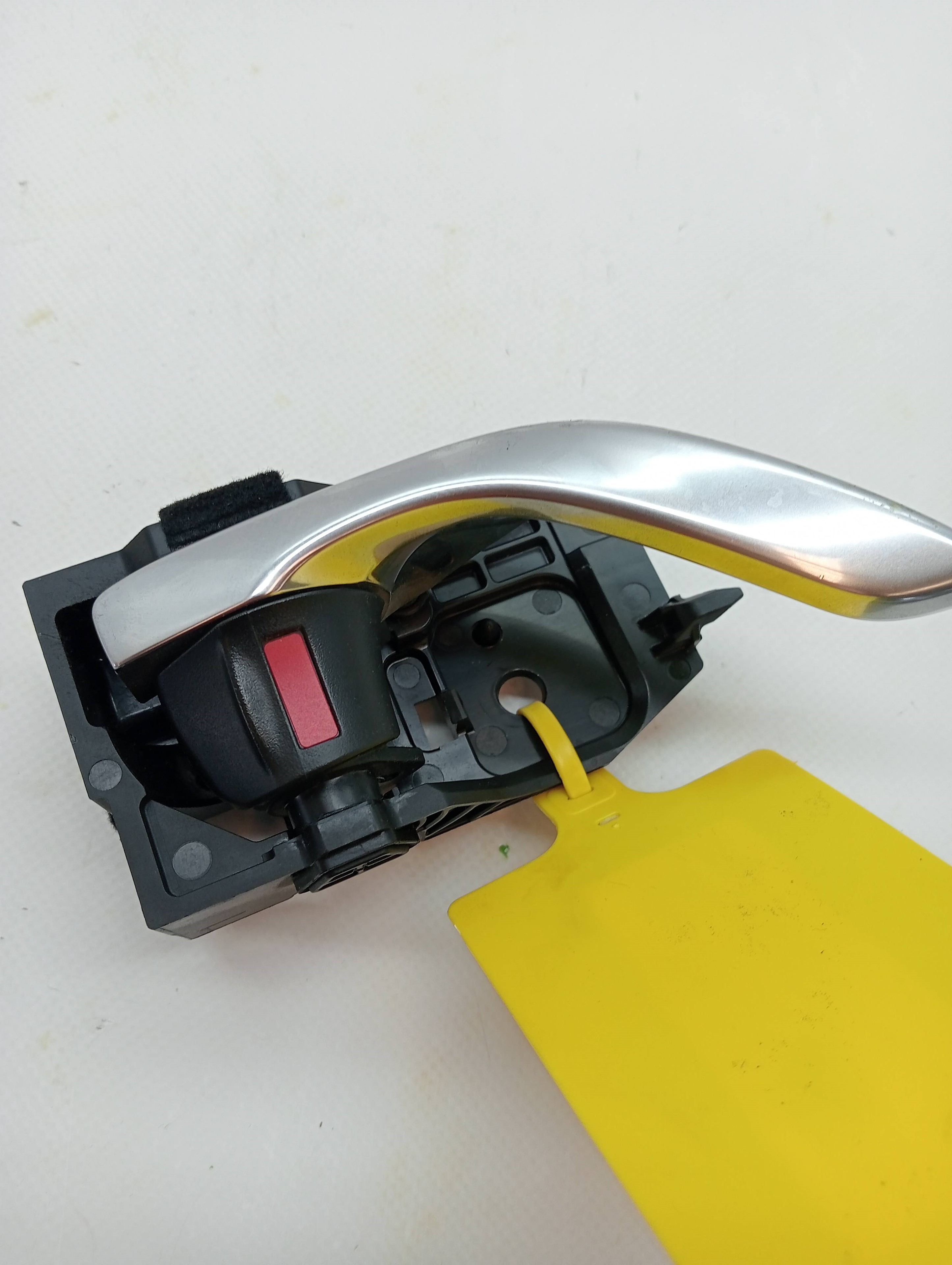 Puxador interno traseiro direito MAZDA 6 KOMBI ()(.2012->)