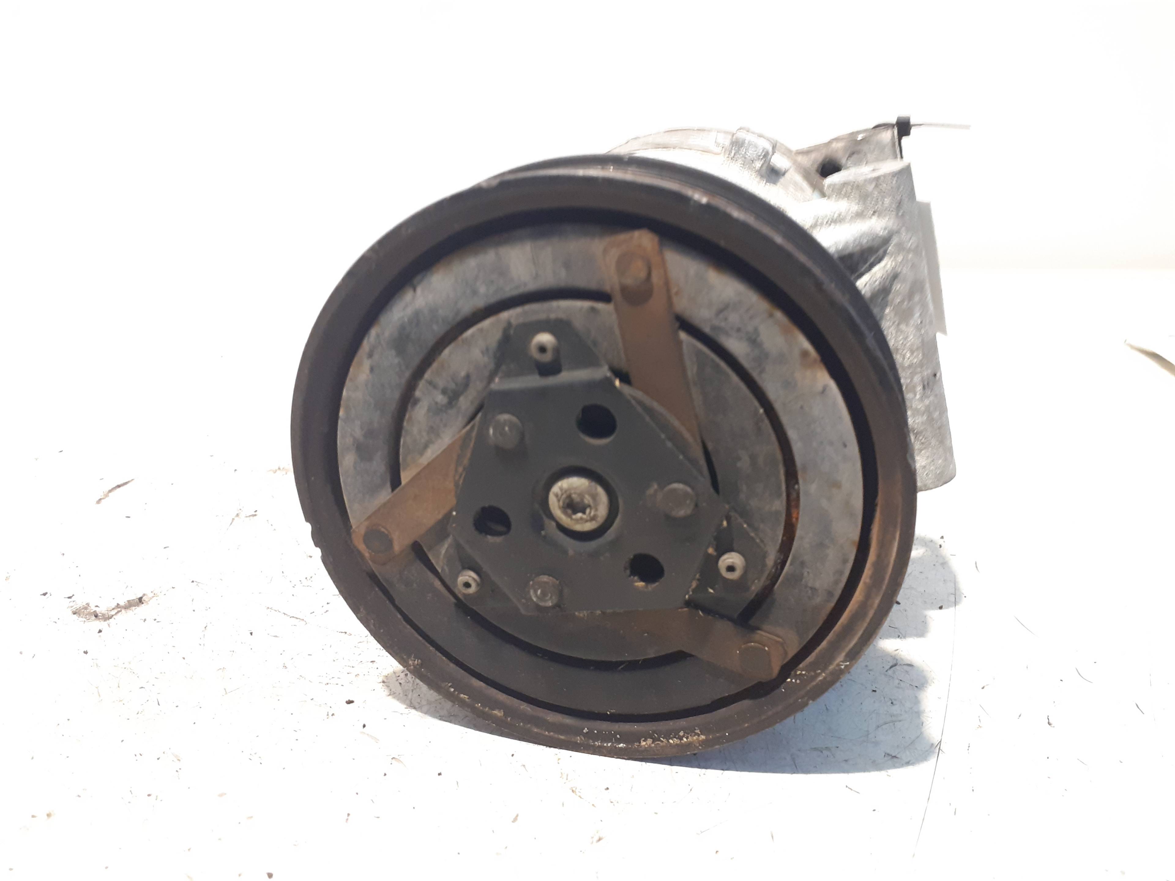 Sonstiges RENAULT MEGANE II CLASSIC BERLINA