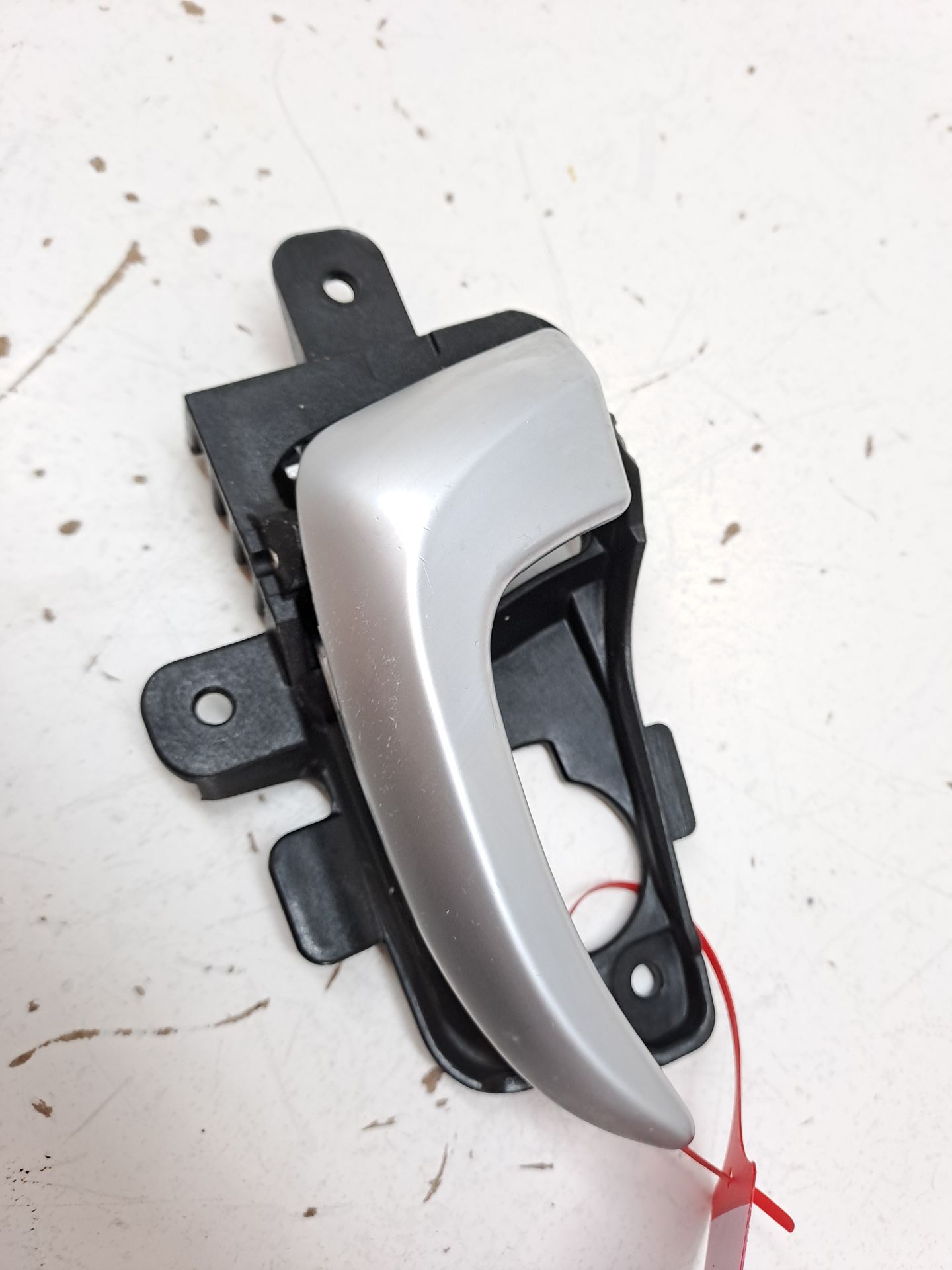 Front Left Interior Door Handle HYUNDAI I30 (FD)