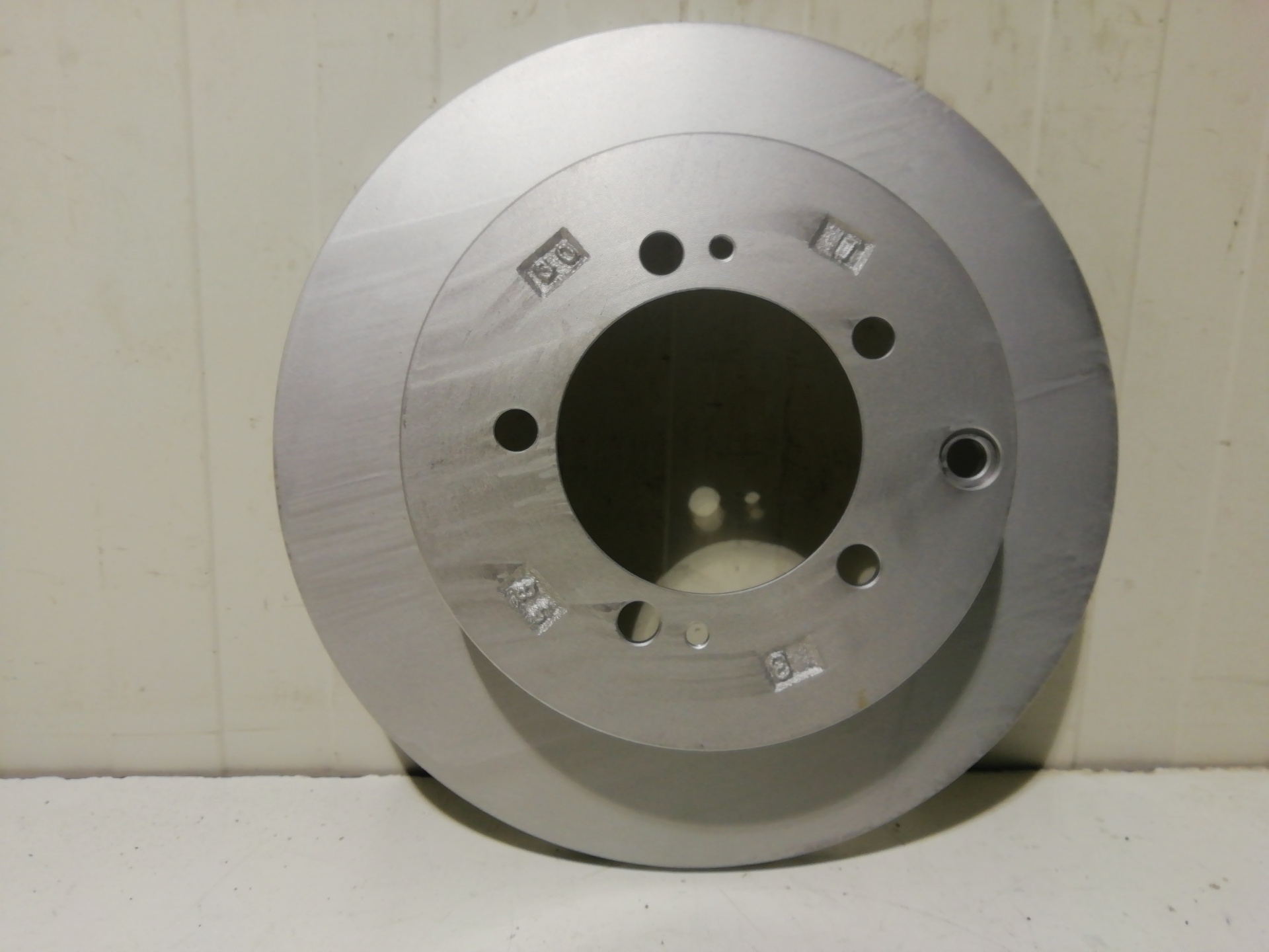 Rear brake disc MITSUBISHI SPACE WAGON (N30/N40)