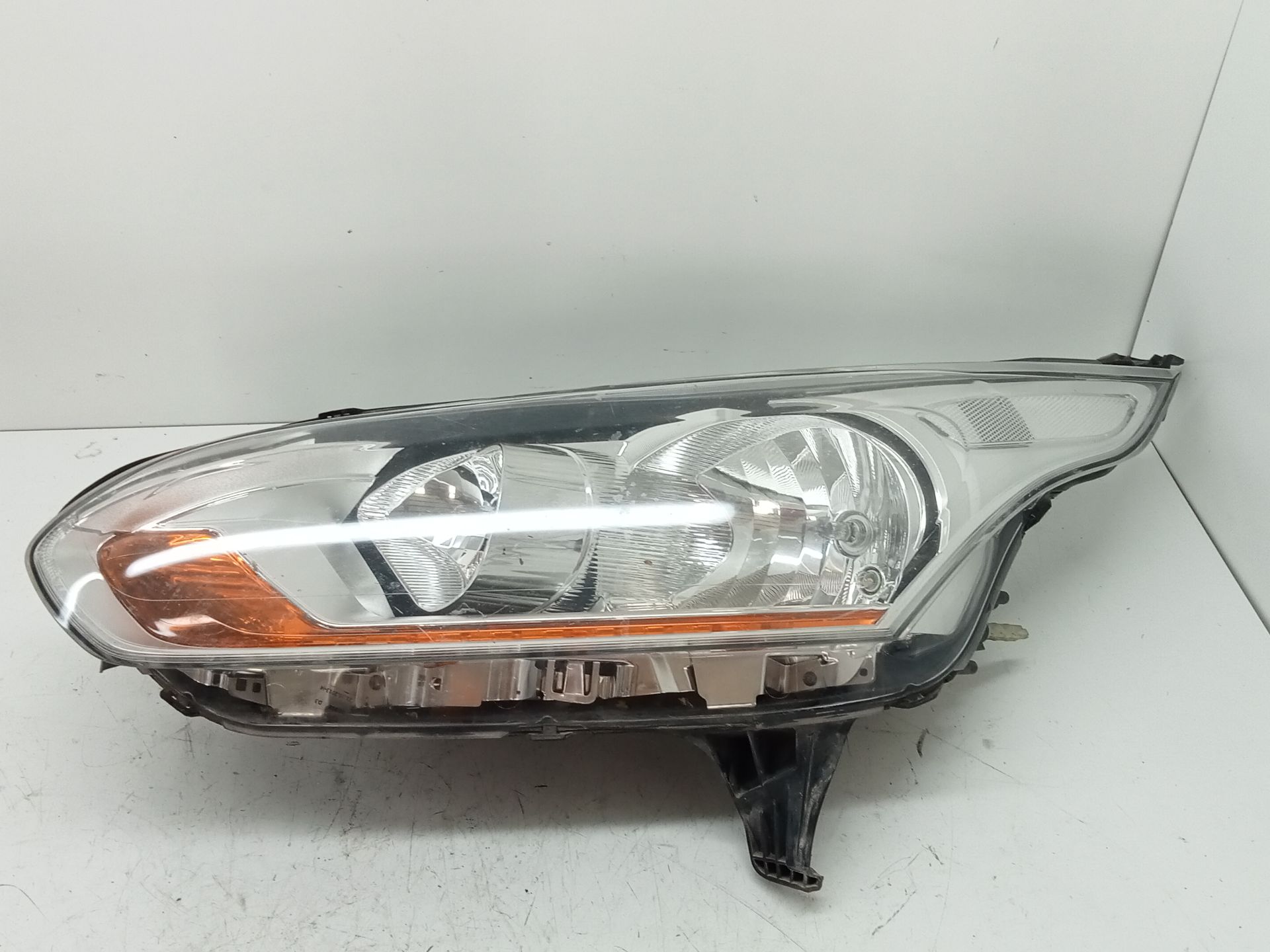 Scheinwerfer links FORD TOURNEO COURIER (C4A)