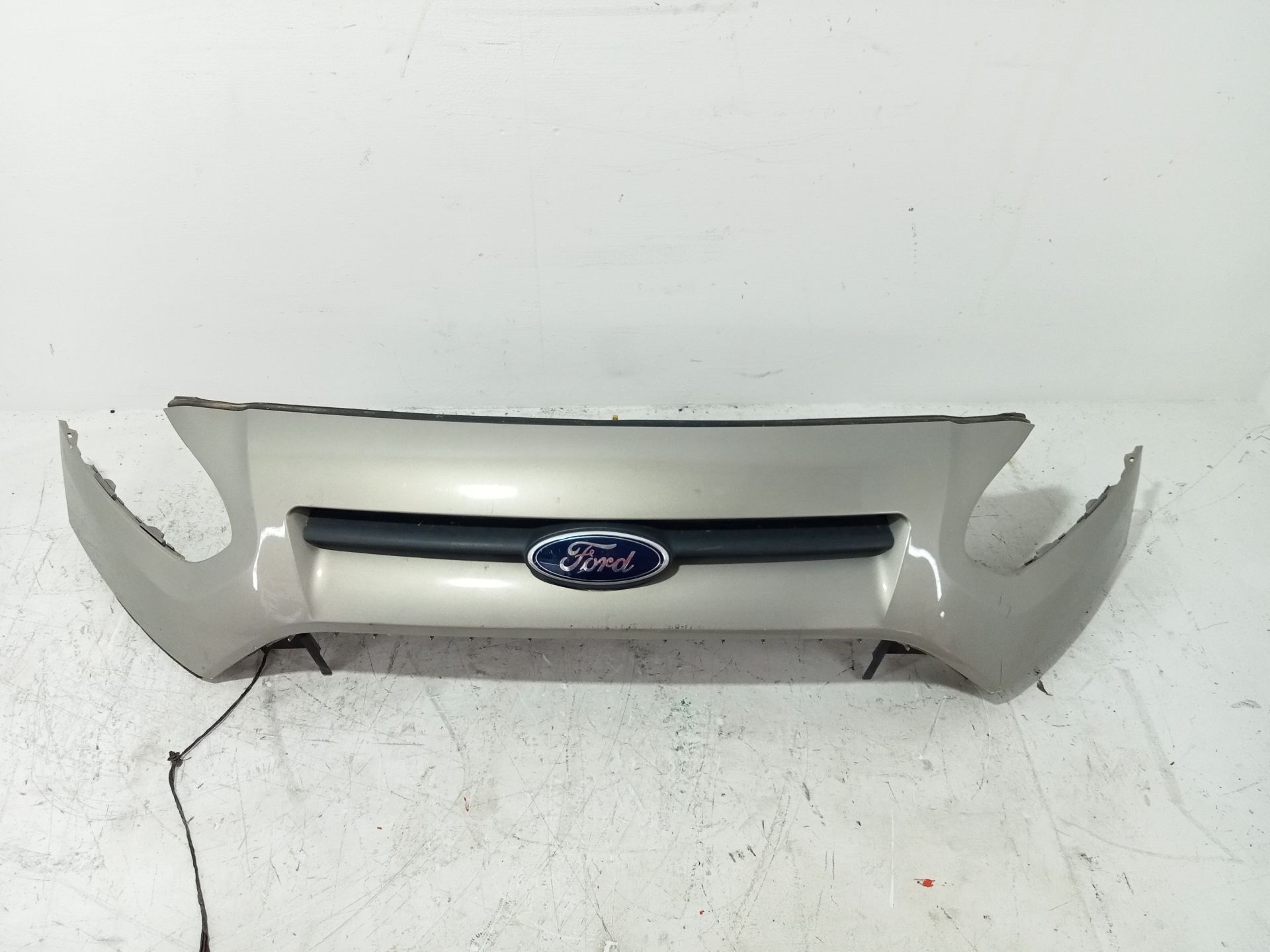 Front Grille FORD TOURNEO COURIER (C4A)