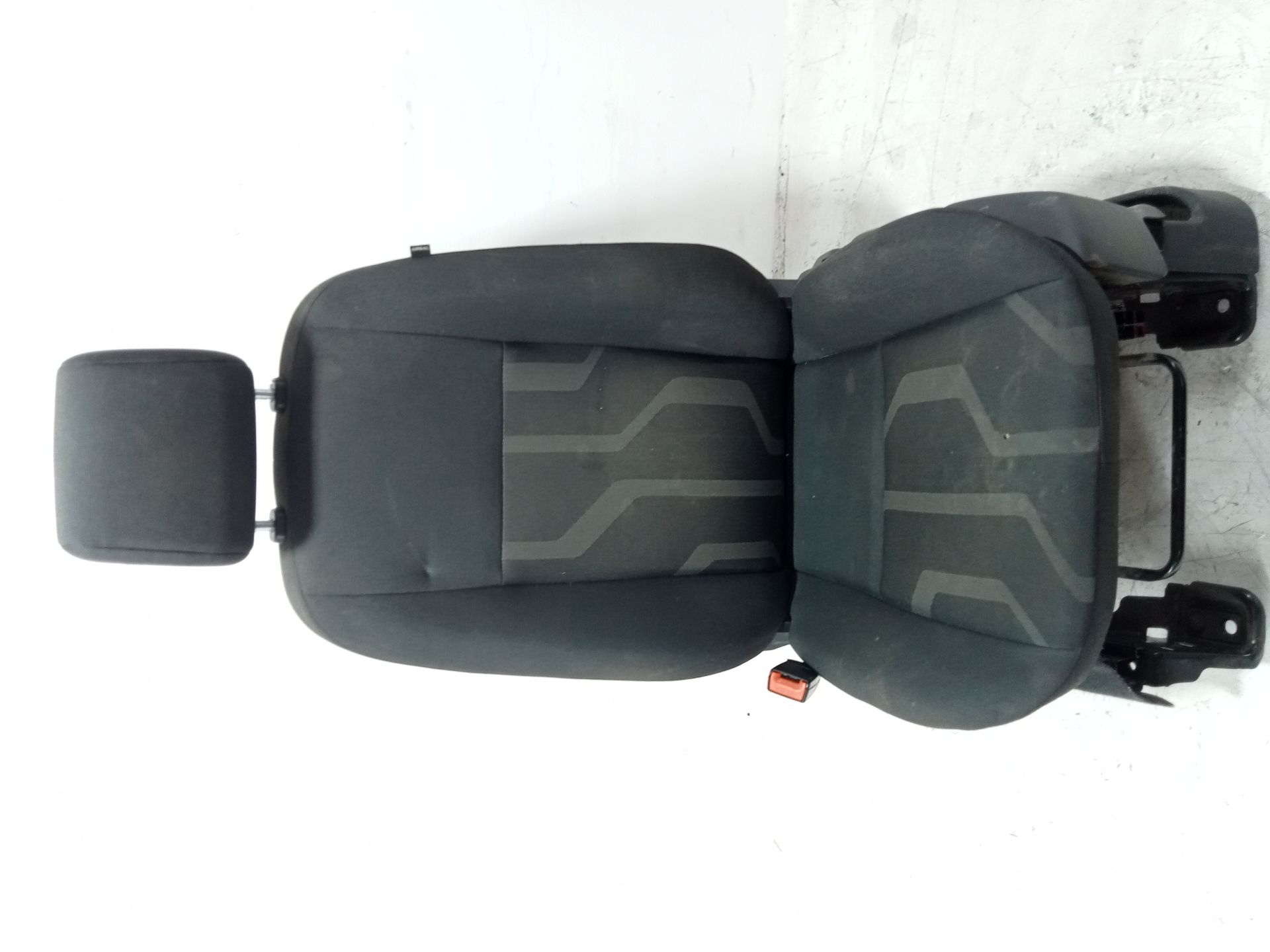 Vordersitz links FORD TOURNEO COURIER (C4A)