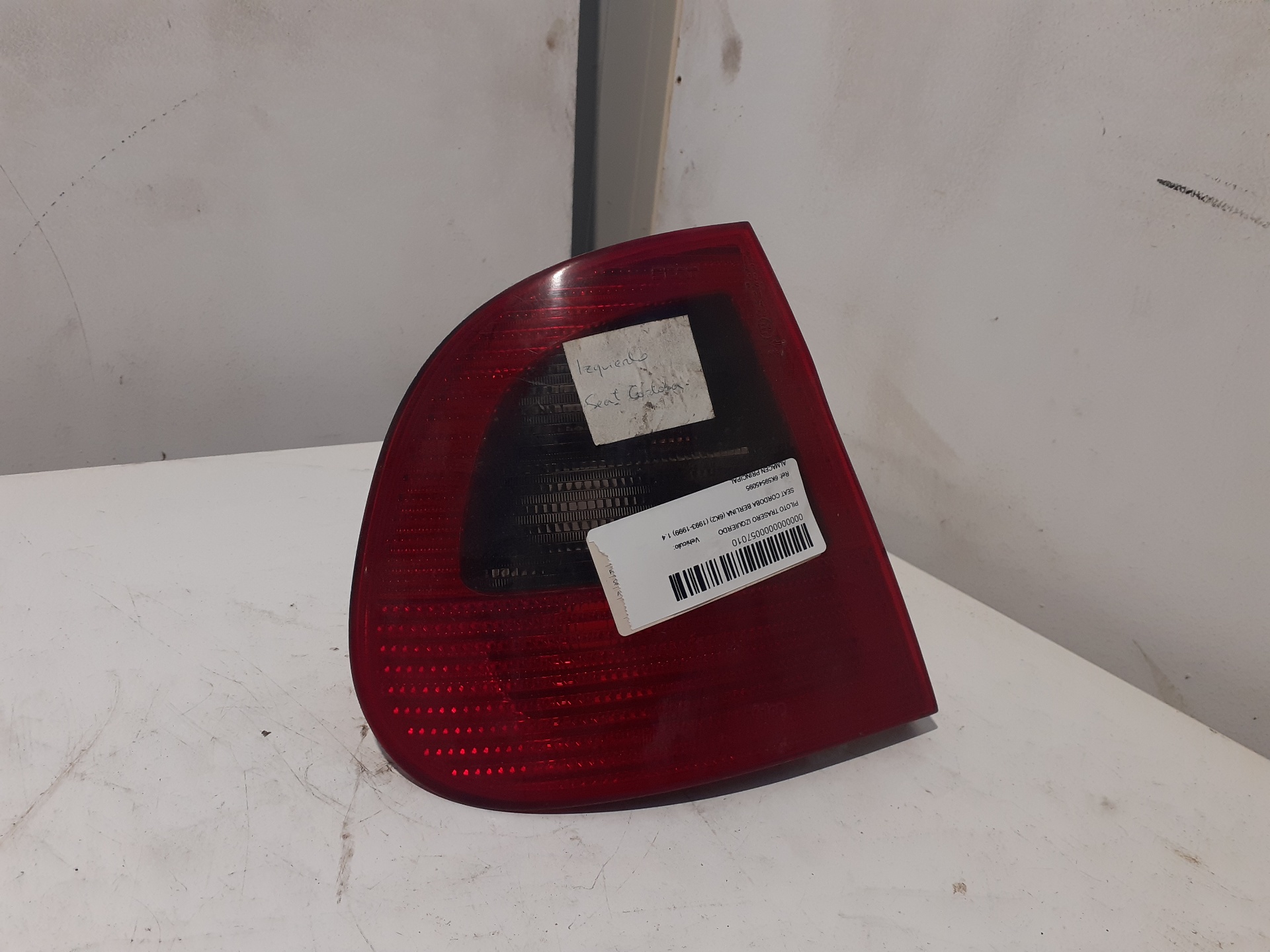 Rear Light Left SEAT CORDOBA BERLINA (6K2)