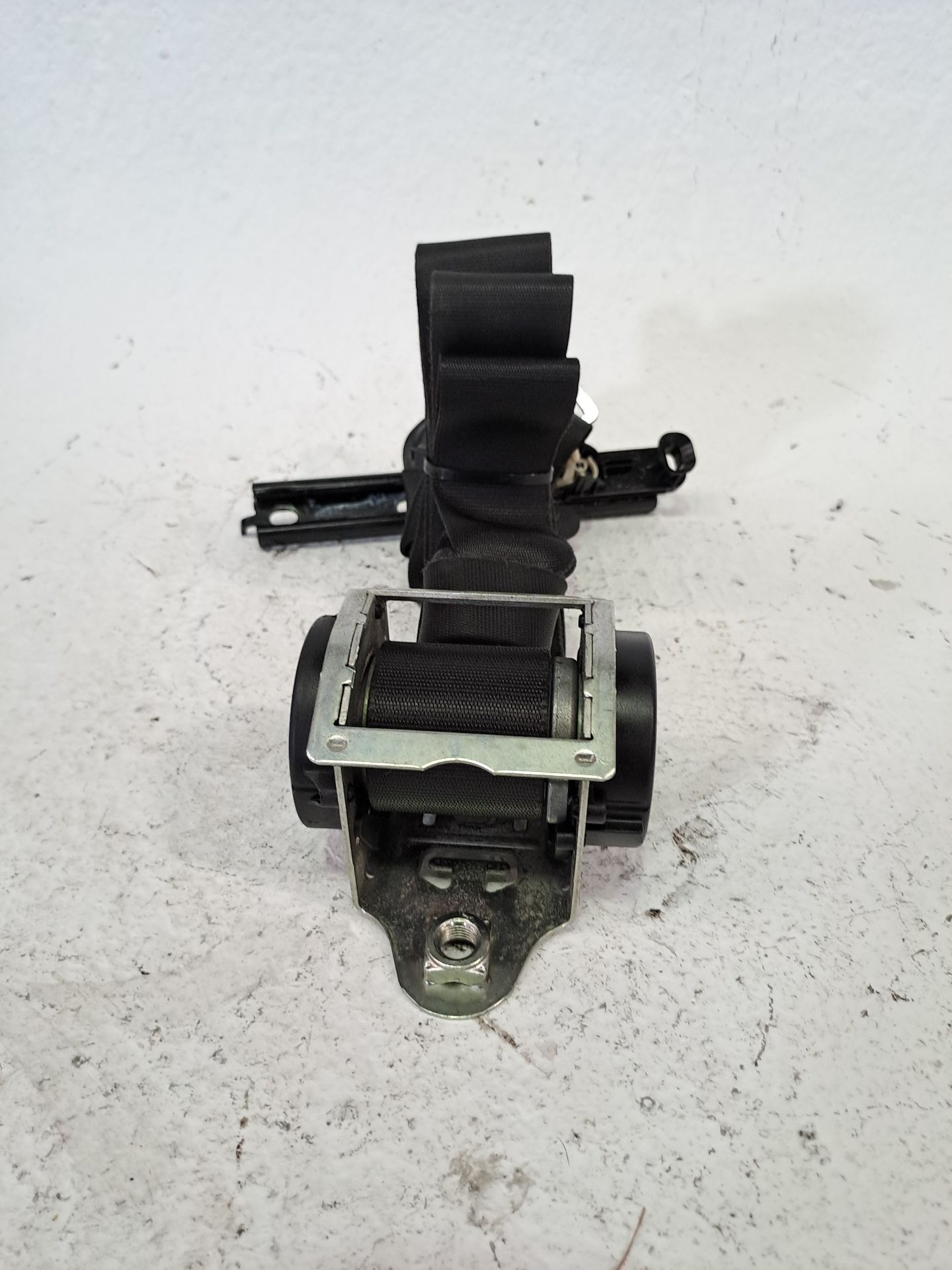 Cinto de segurança dianteiro esquerdo MINI MINI (R50, R53)