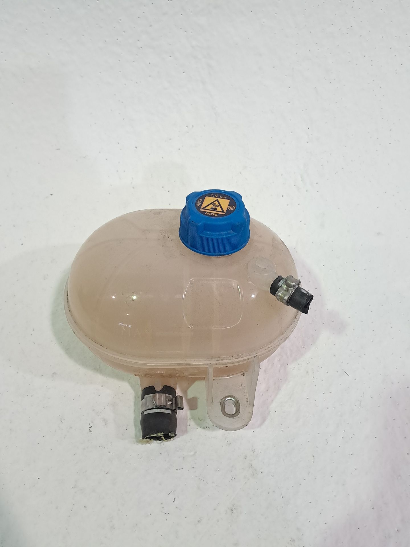 Expansion tank FIAT 500 (312) BERLINA
