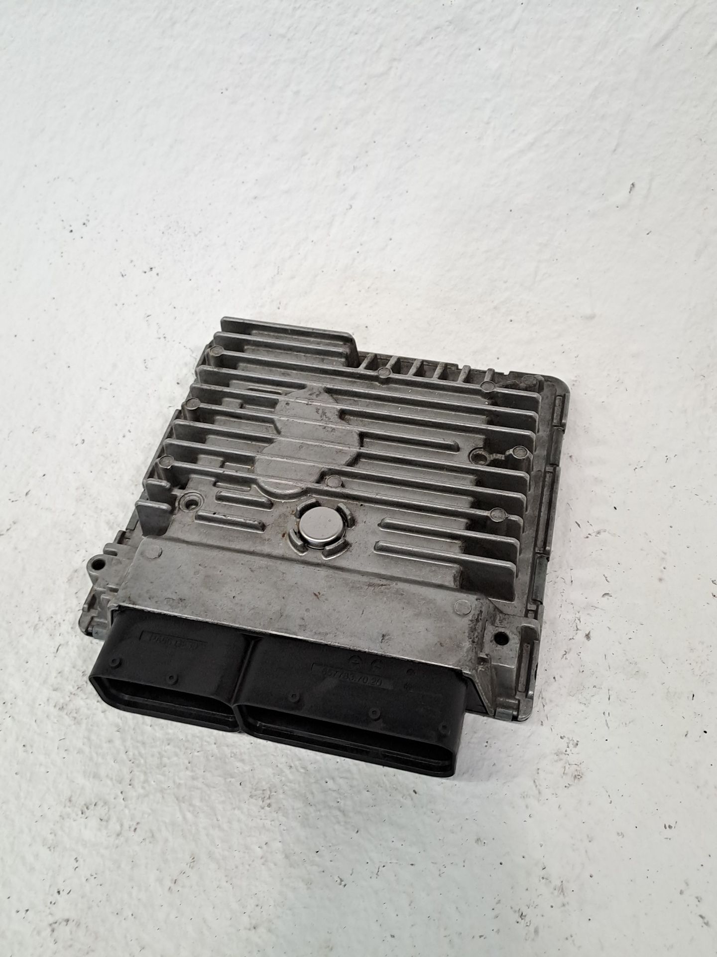 Calculateur moteur SKODA RAPID